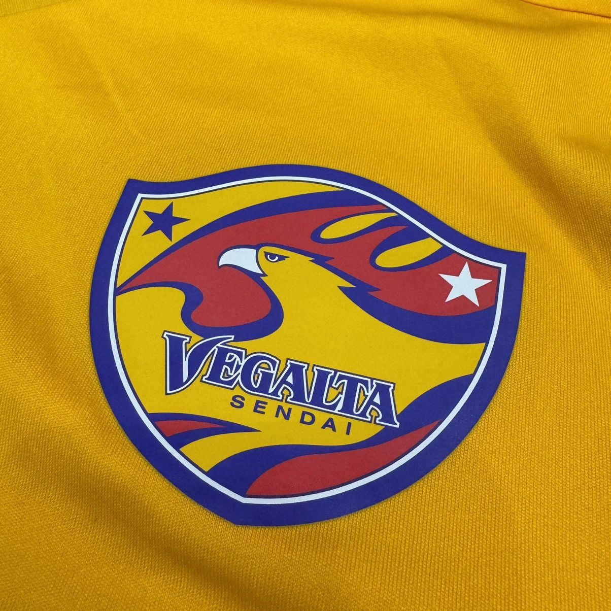 Adidas Vegalta Sendai 2015 home shirt Size US M / EU 48-50 / 2 - 4 Thumbnail