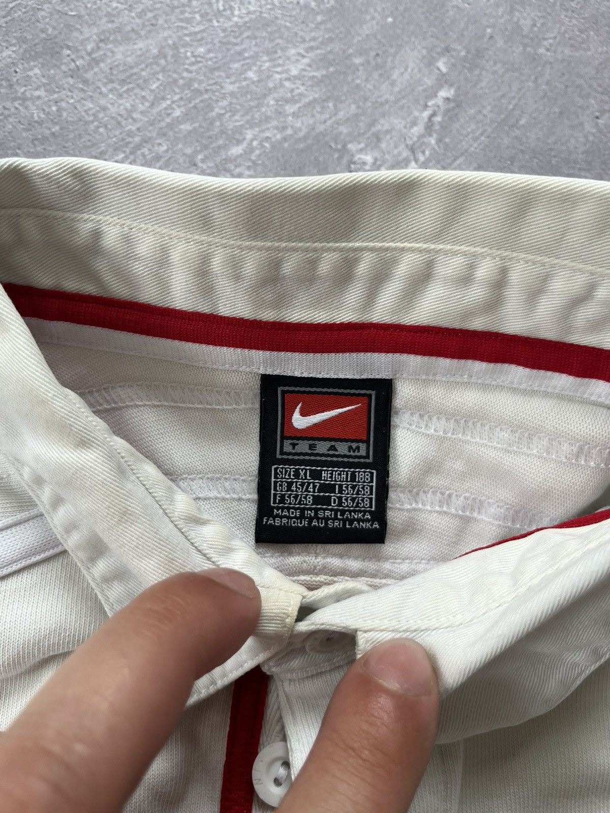 Nike Vintage Nike Team England Rugby Union 99-01 Long Sleeve Size US XL / EU 56 / 4 - 7 Thumbnail