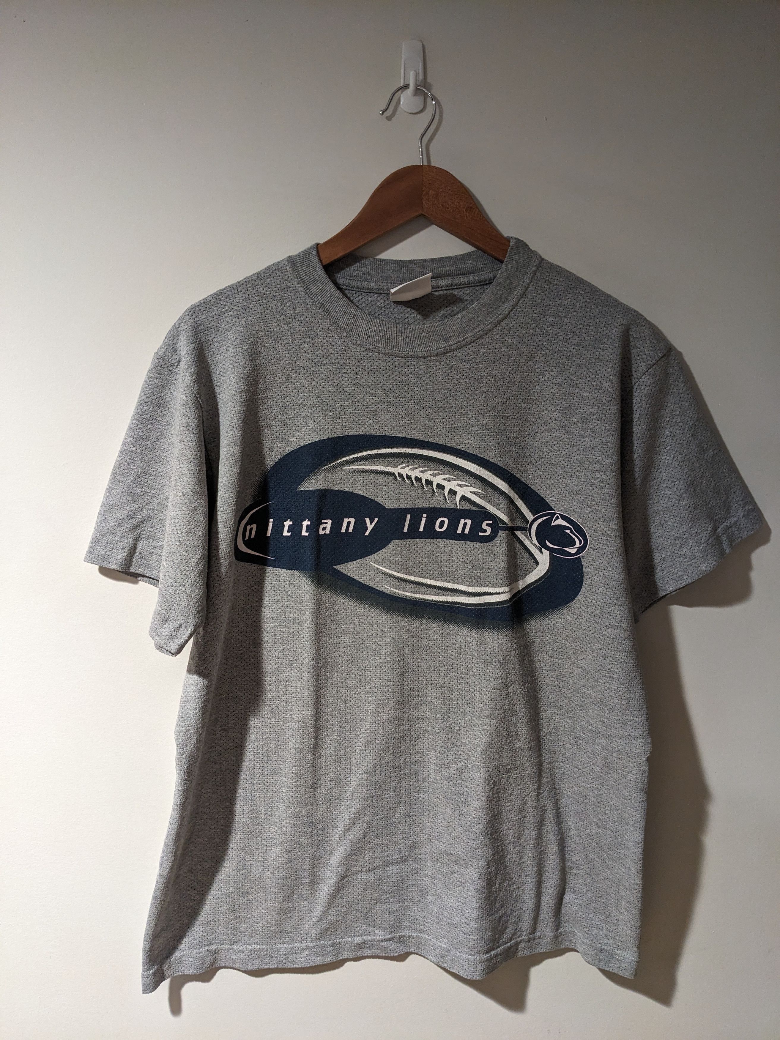 Vintage Vintage 90s Penn State Nittany Lion College Football T-Shirt Size US L / EU 52-54 / 3 - 1 Thumbnail