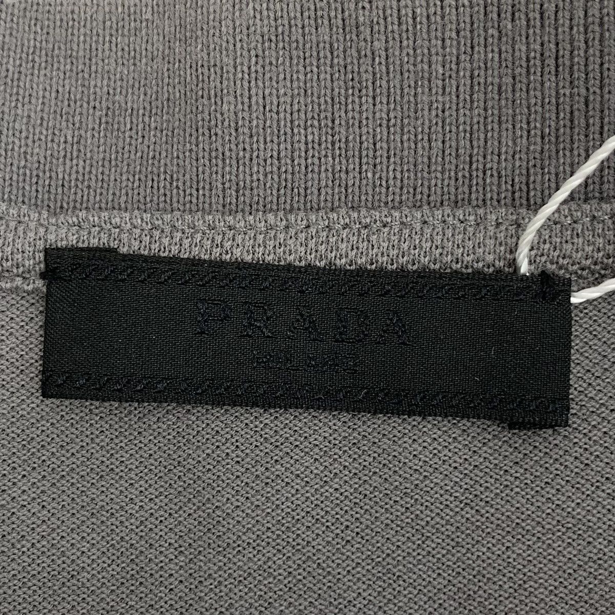 Prada Prada Collared Single-breasted Short Sleeve Polo Shirt K26WX Size US L / EU 52-54 / 3 - 6 Thumbnail