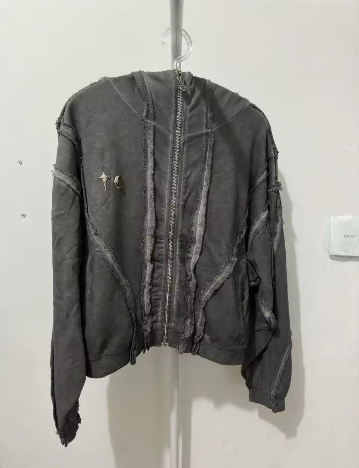 Japanese Brand Y2K Gladiator Zip Up Hoodie Size US S / EU 44-46 / 1 - 10 Thumbnail