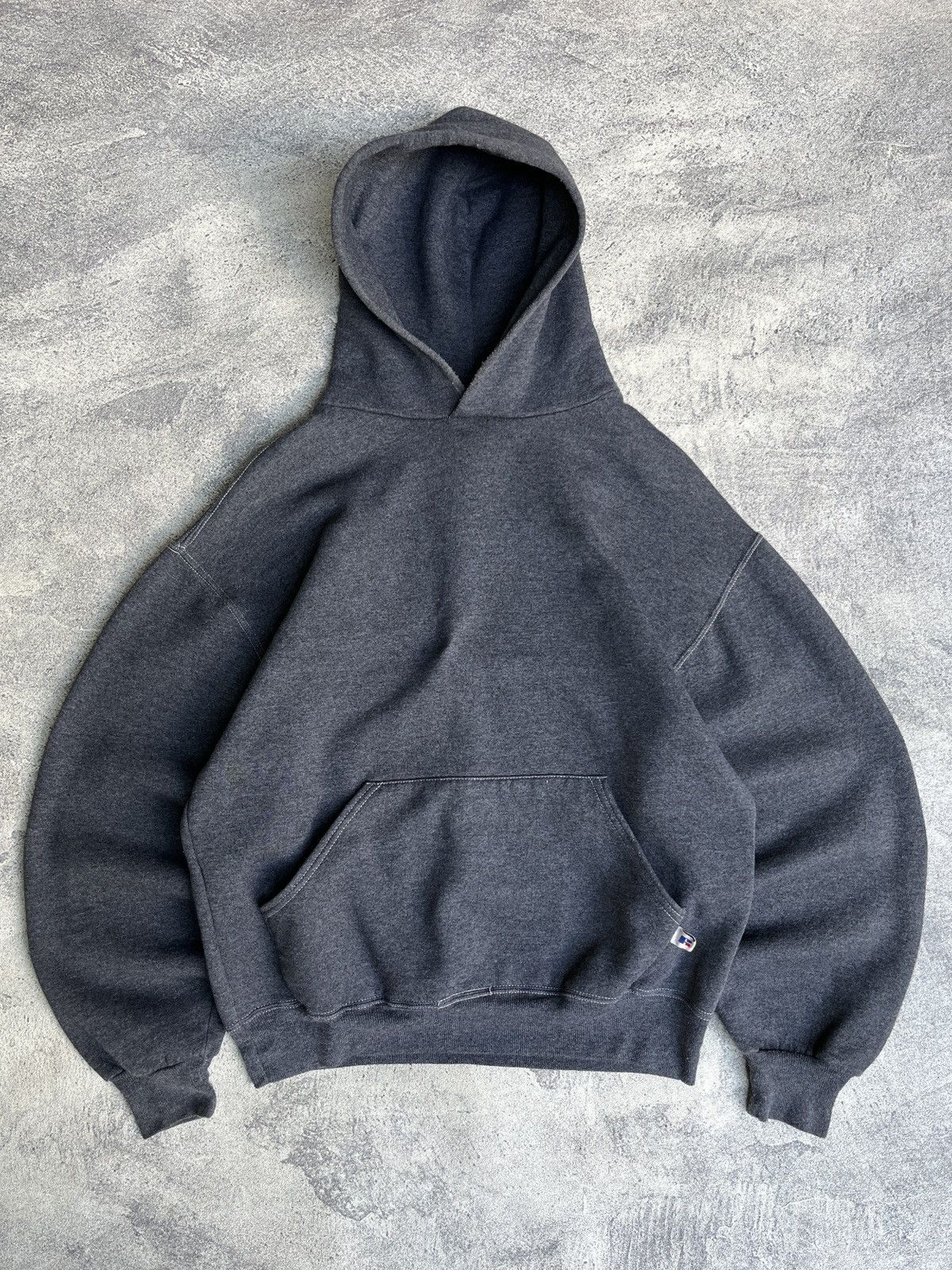Russell Athletic 1990’s Blank Russell Pullover Sandstone Size US M / EU 48-50 / 2 - 1 Thumbnail