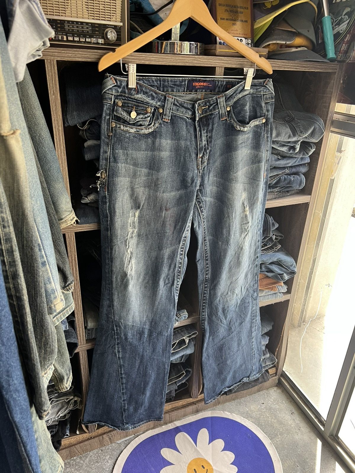 Other 🔥Rare Vigoss Jeans Wide Leg Distressed Denim Size US 35 - 6 Thumbnail