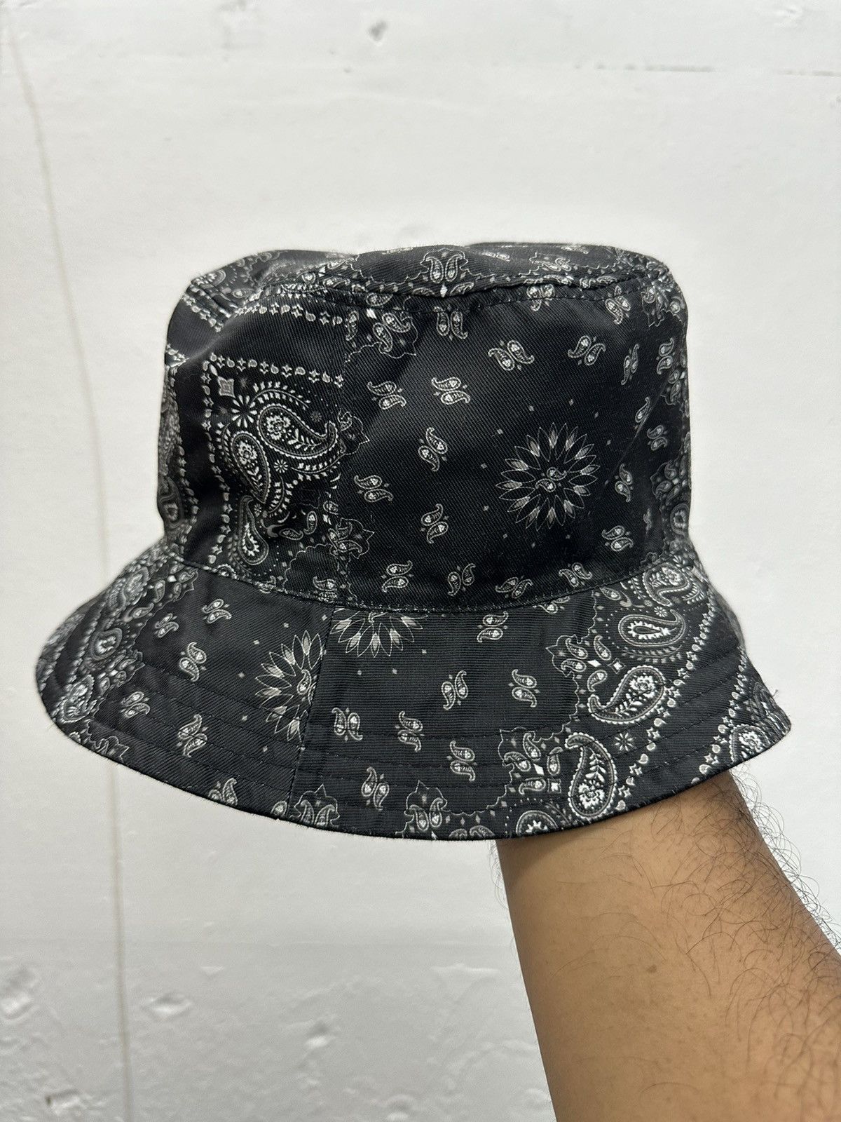 Japanese Brand Miharayasuhiro Paisley Bucket Hat Size ONE SIZE - 5 Thumbnail