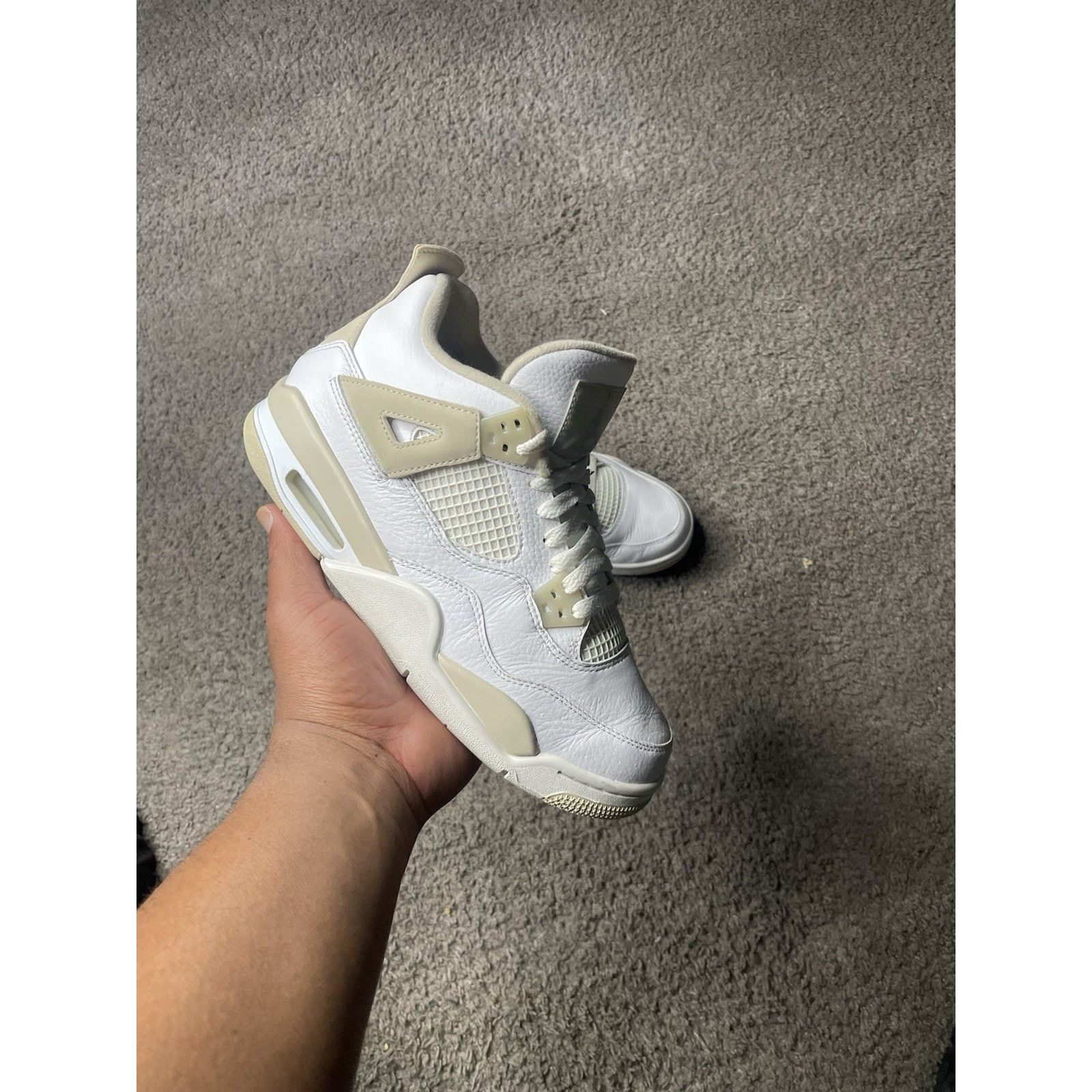 Nike Size 7Y - Nike Air Jordan 4 Sand Linen (2017) GS 487724 118 Size US 7 / EU 40 - 1 Thumbnail