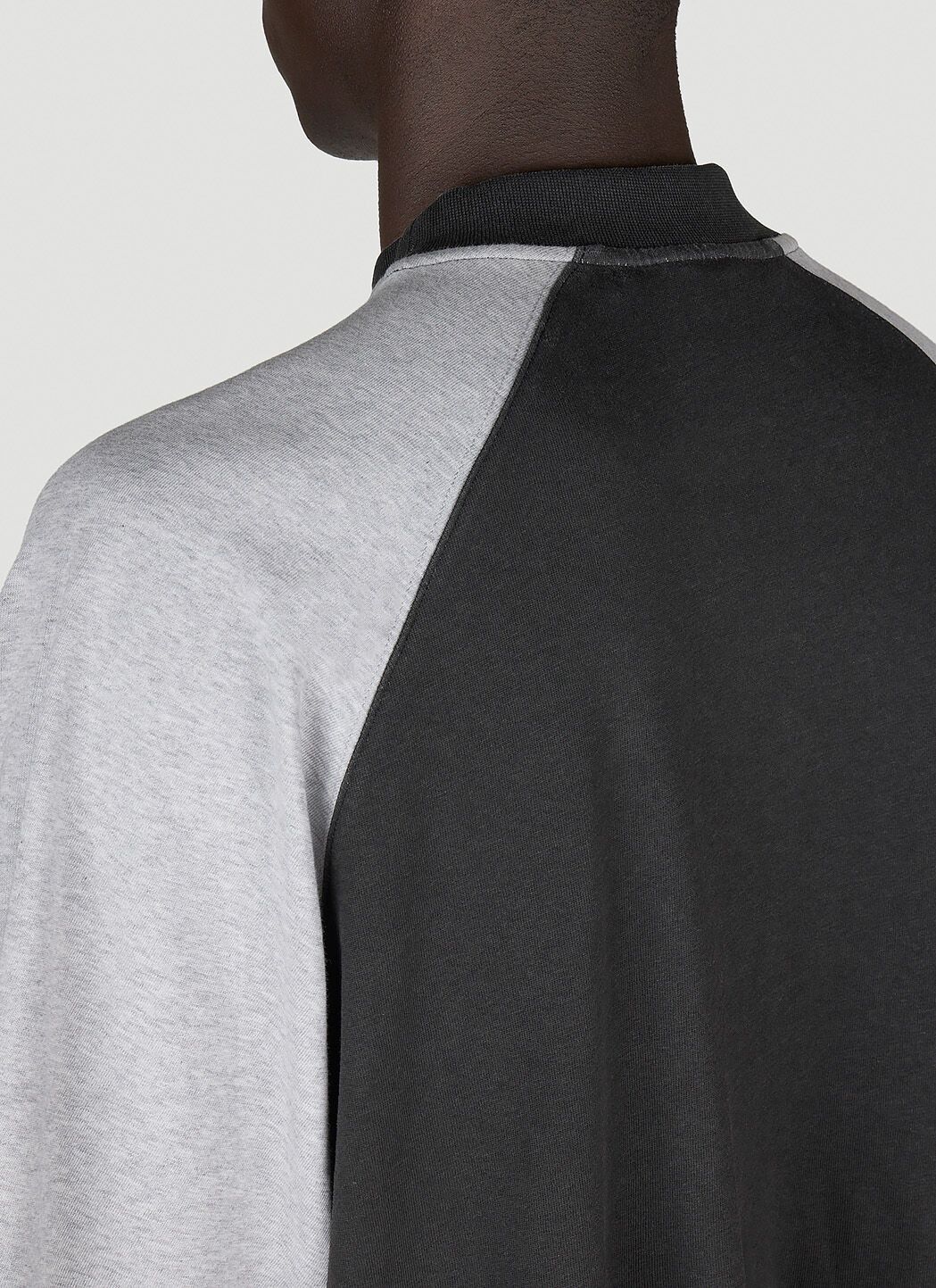 Balenciaga o1mt1gz0325 Raglan Oversized T-Shirt in Heather Grey/Black Size US M / EU 48-50 / 2 - 6 Thumbnail