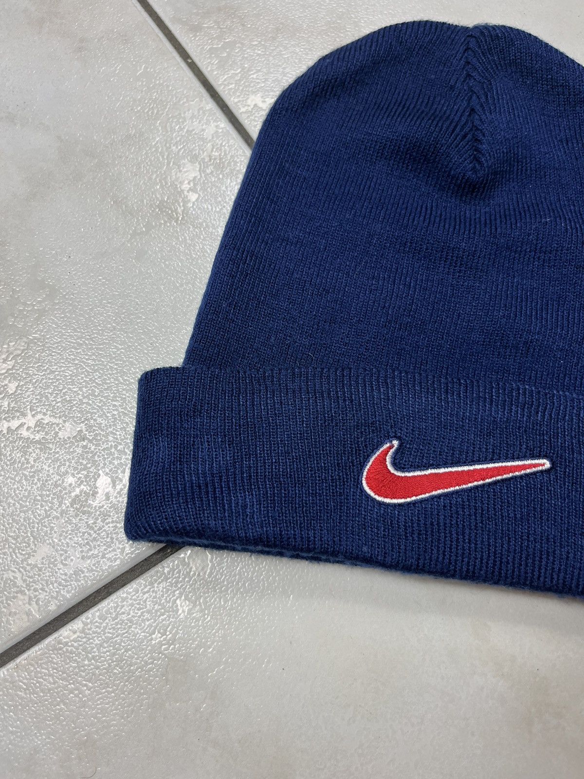 Nike × Vintage Vintage Nike big red swoosh y2k logo hat beanie Size ONE SIZE - 5 Thumbnail