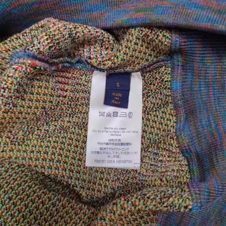 Louis Vuitton Louis Vuitton Floral embroidered sweater Size US S / EU 44-46 / 1 - 4 Thumbnail