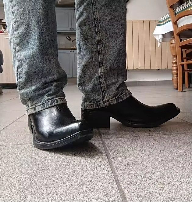Japanese Brand Real Cow Genuine Leather Designer British Chelsea Boots Size US 11 / EU 44 - 13 Thumbnail
