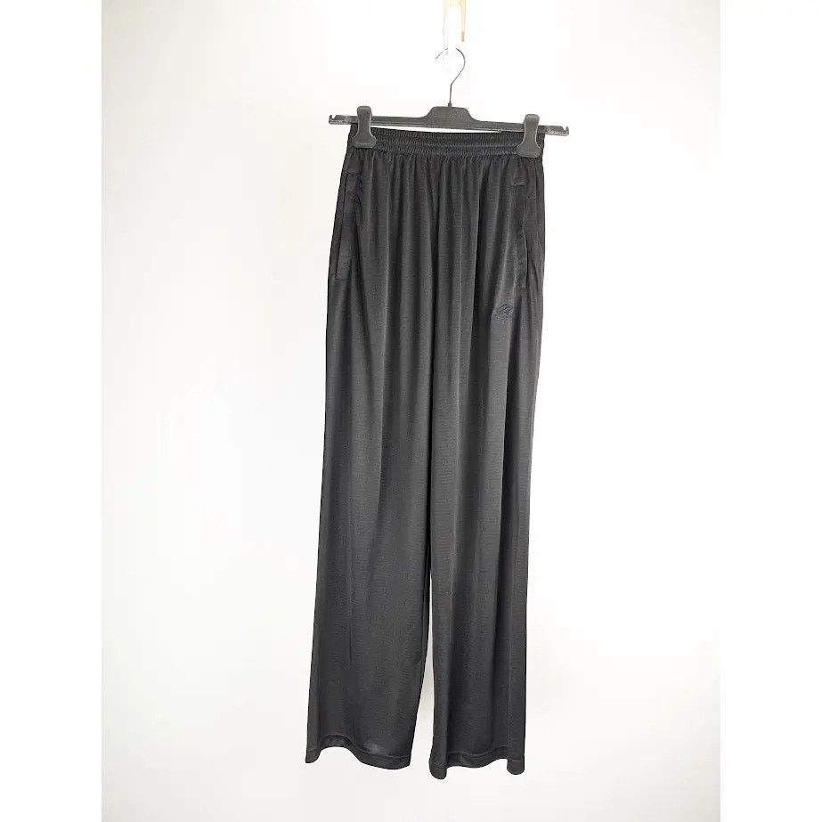 Balenciaga o1rshd1 Sport Icon Fluid Jersey Sweatpants / Joggers Black Size US 32 / EU 48 - 1 Thumbnail