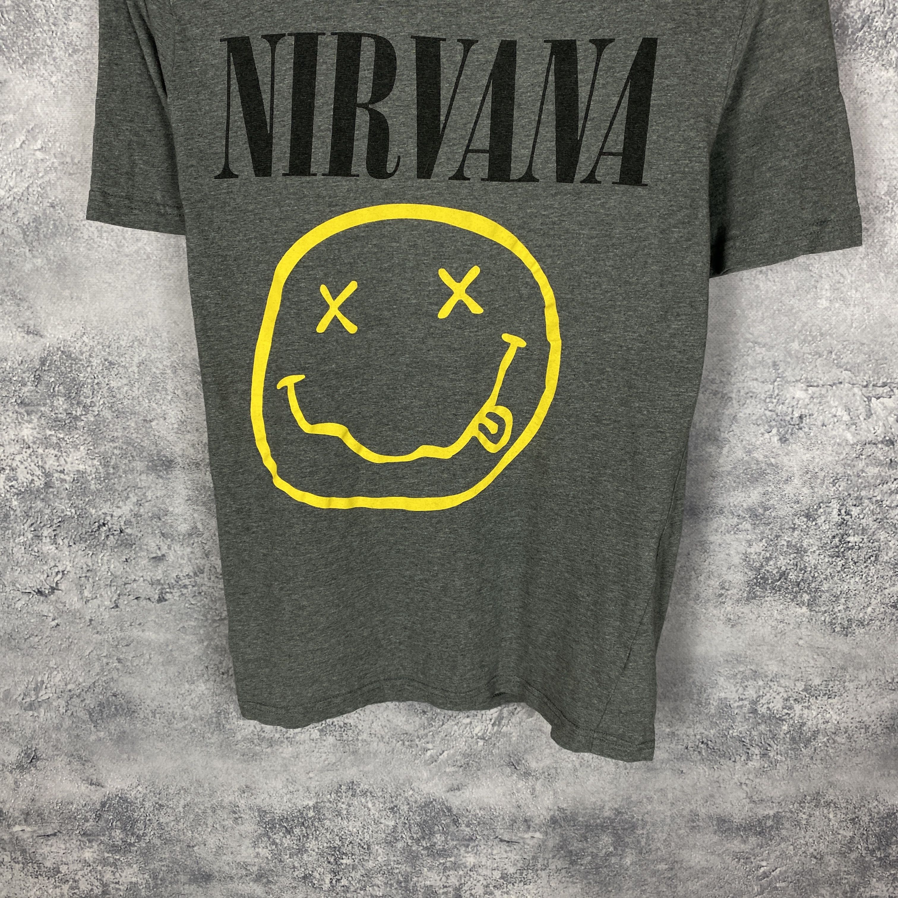 Band Tees Nirvana Tee Men's Size M Gray Short Sleeve Size US M / EU 48-50 / 2 - 3 Thumbnail