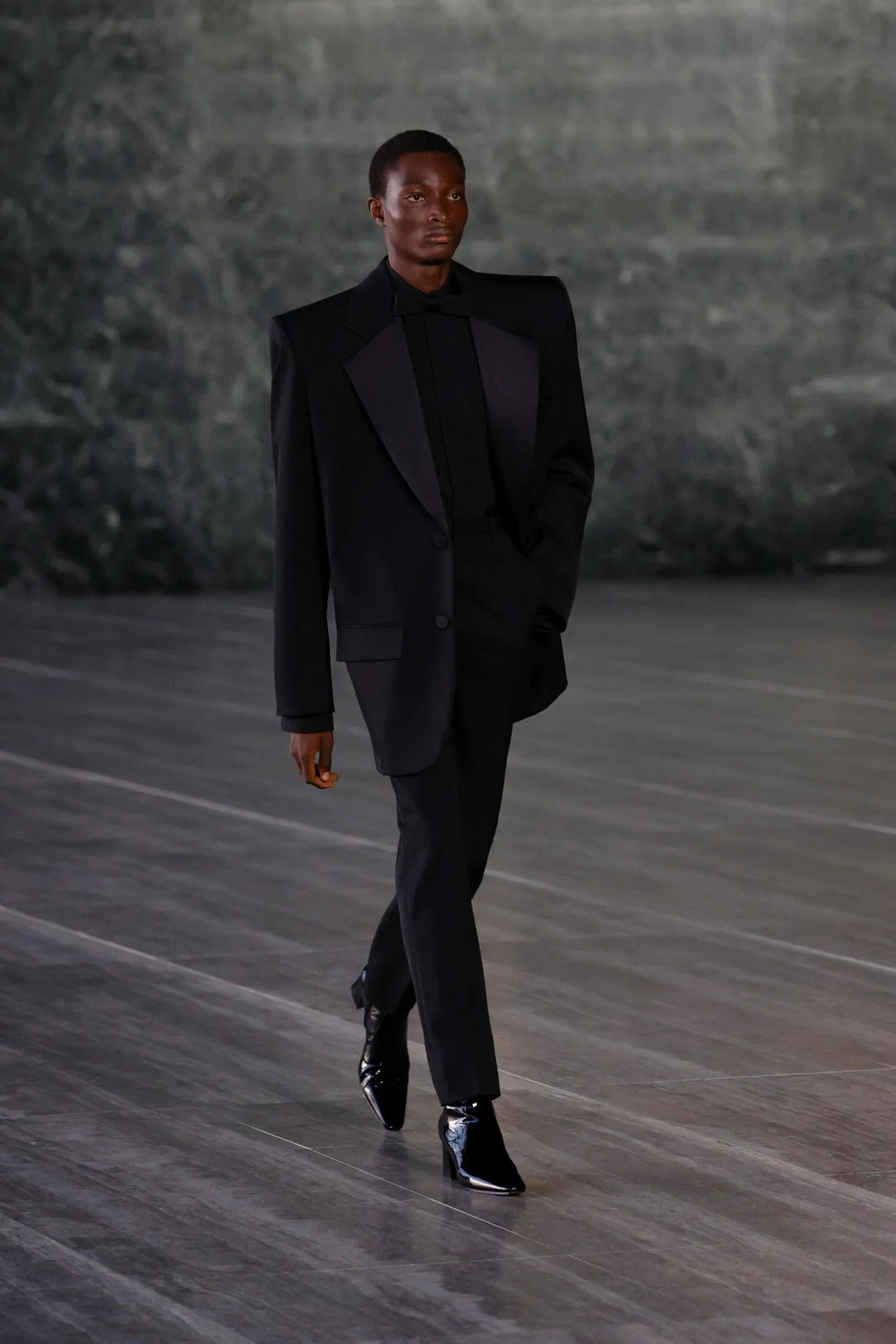 Saint Laurent Paris o1s1wg110125 782775 Ww Veste M Tuxedo Grain De Jacket Black Size US S / EU 44-46 / 1 - 5 Thumbnail