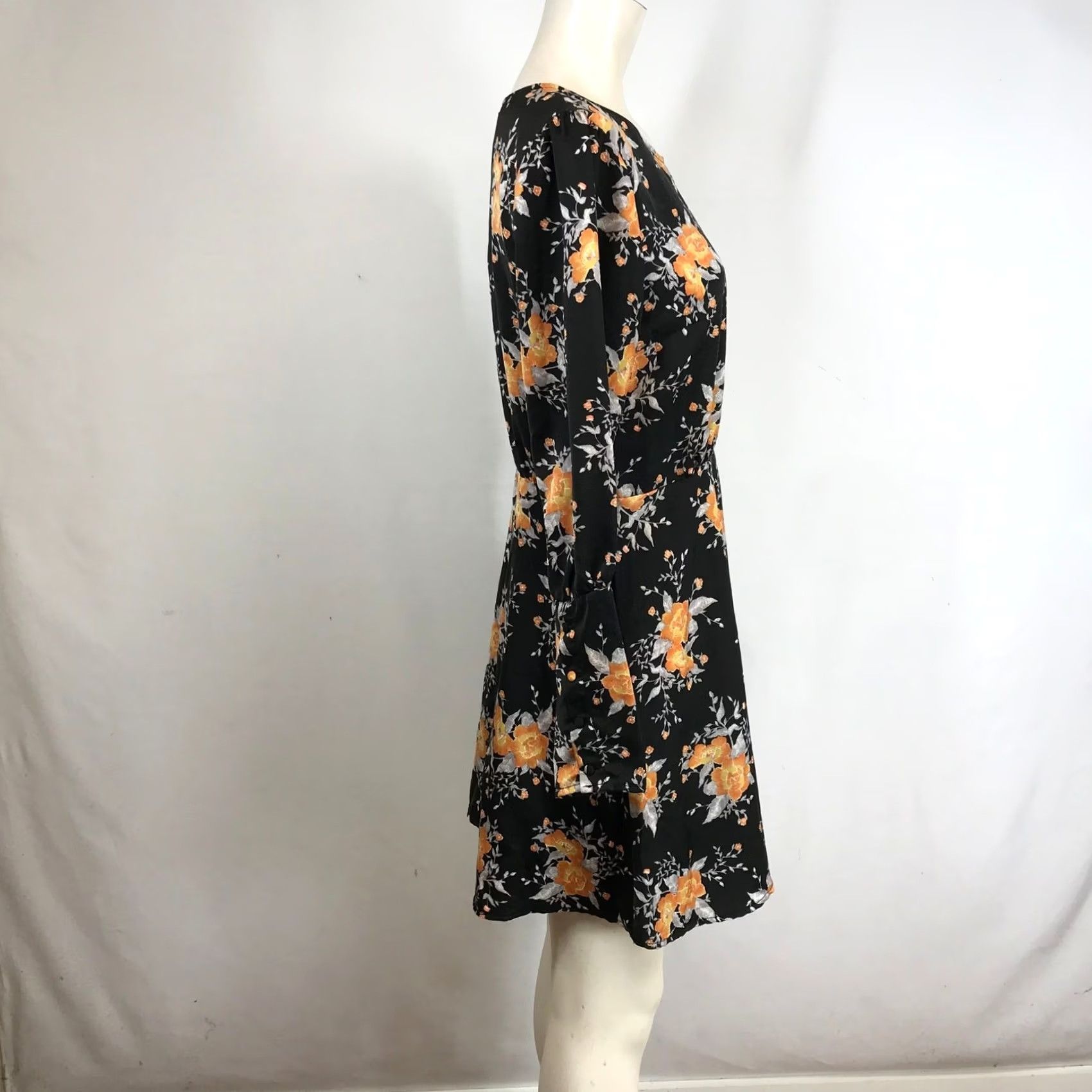 Free People Free People Dress Floral Long Sleeve Knee Length Black Orange A-Line 10 Womens Size L / US 10 / IT 46 - 4 Thumbnail