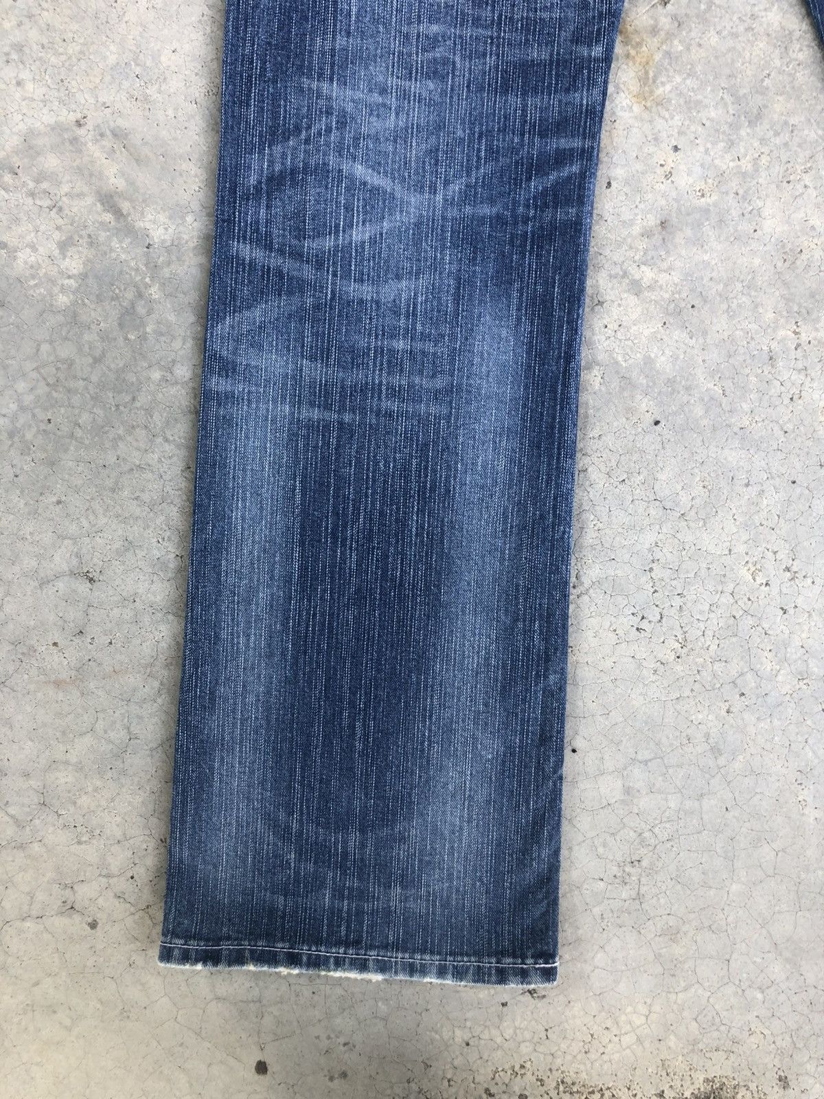Who Decides War Edwin XV Flared Jeans Bootcut Distressed Jeans Size US 33 - 11 Thumbnail
