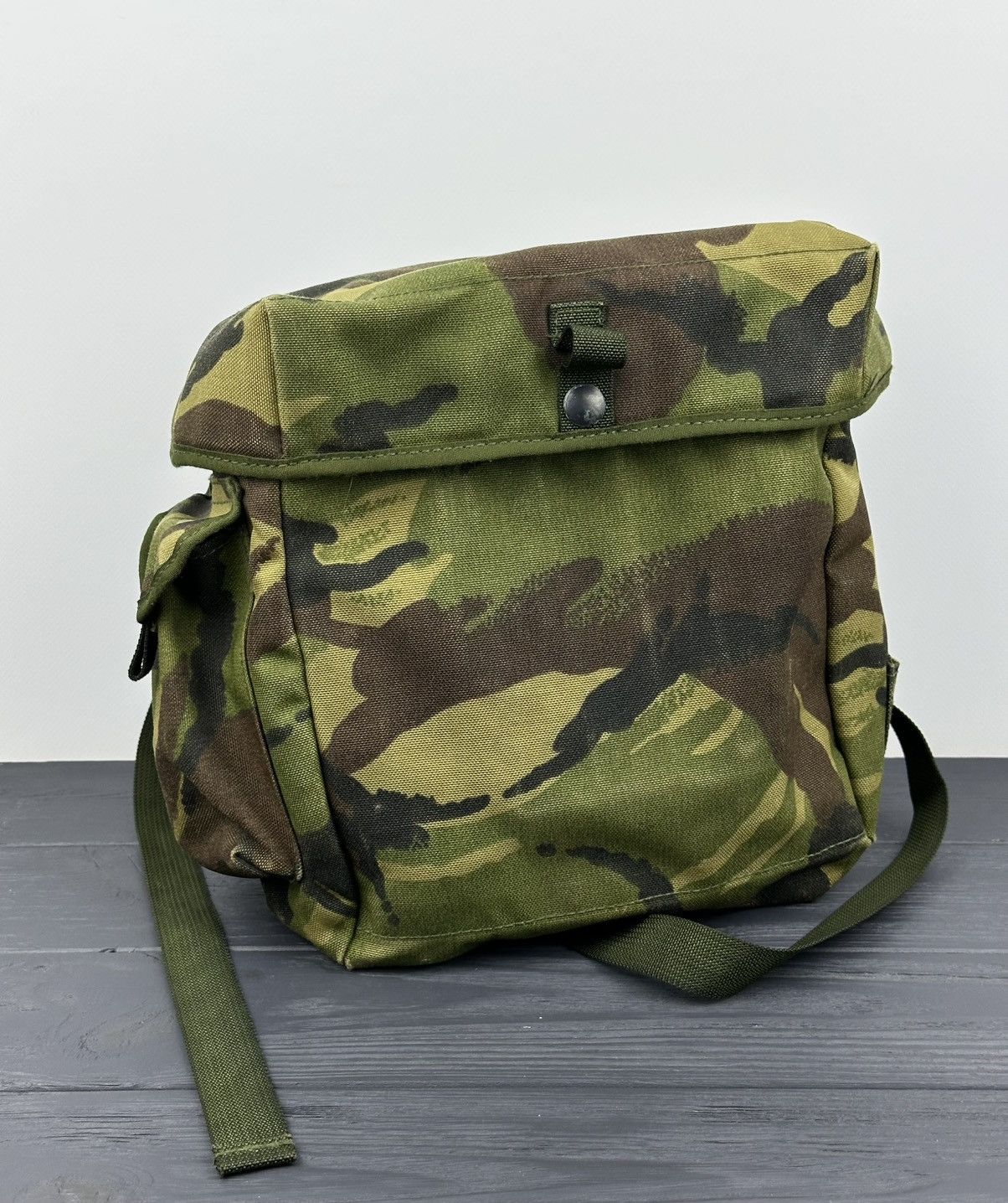 Haversack Genuine British Army Respirator Haversack DPM Camo Bag Size ONE SIZE - 1 Thumbnail