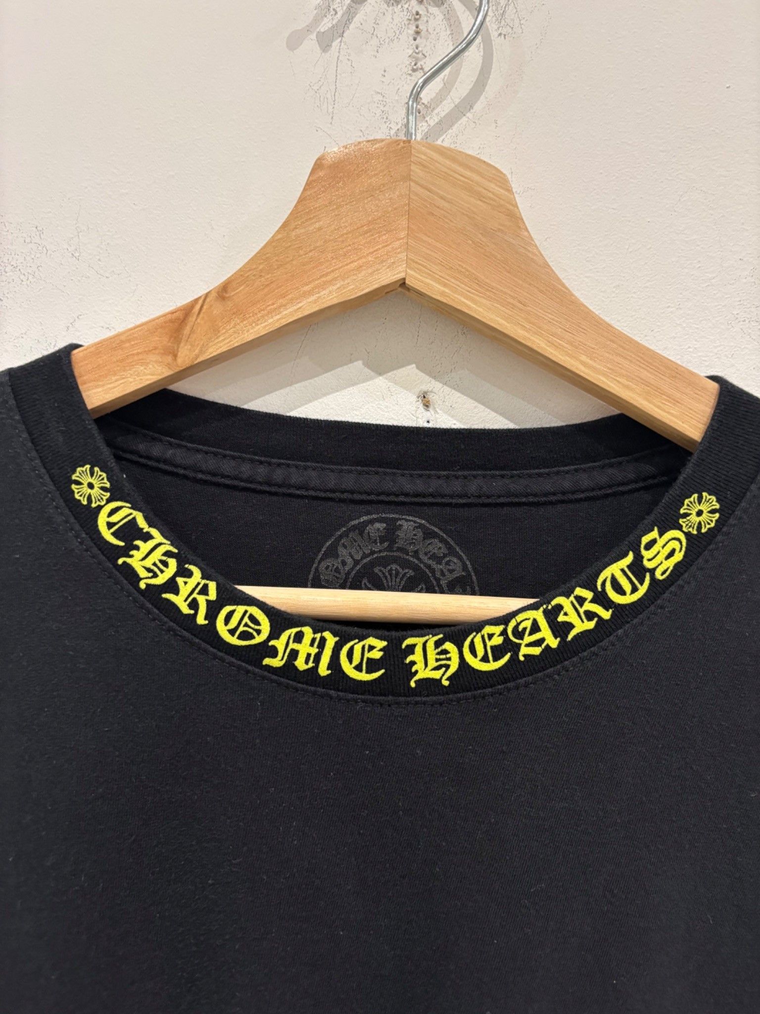 Chrome Hearts Chrome Hearts Long Sleeve Neck Logo Tee Black/Yellow Size US L / EU 52-54 / 3 - 4 Thumbnail