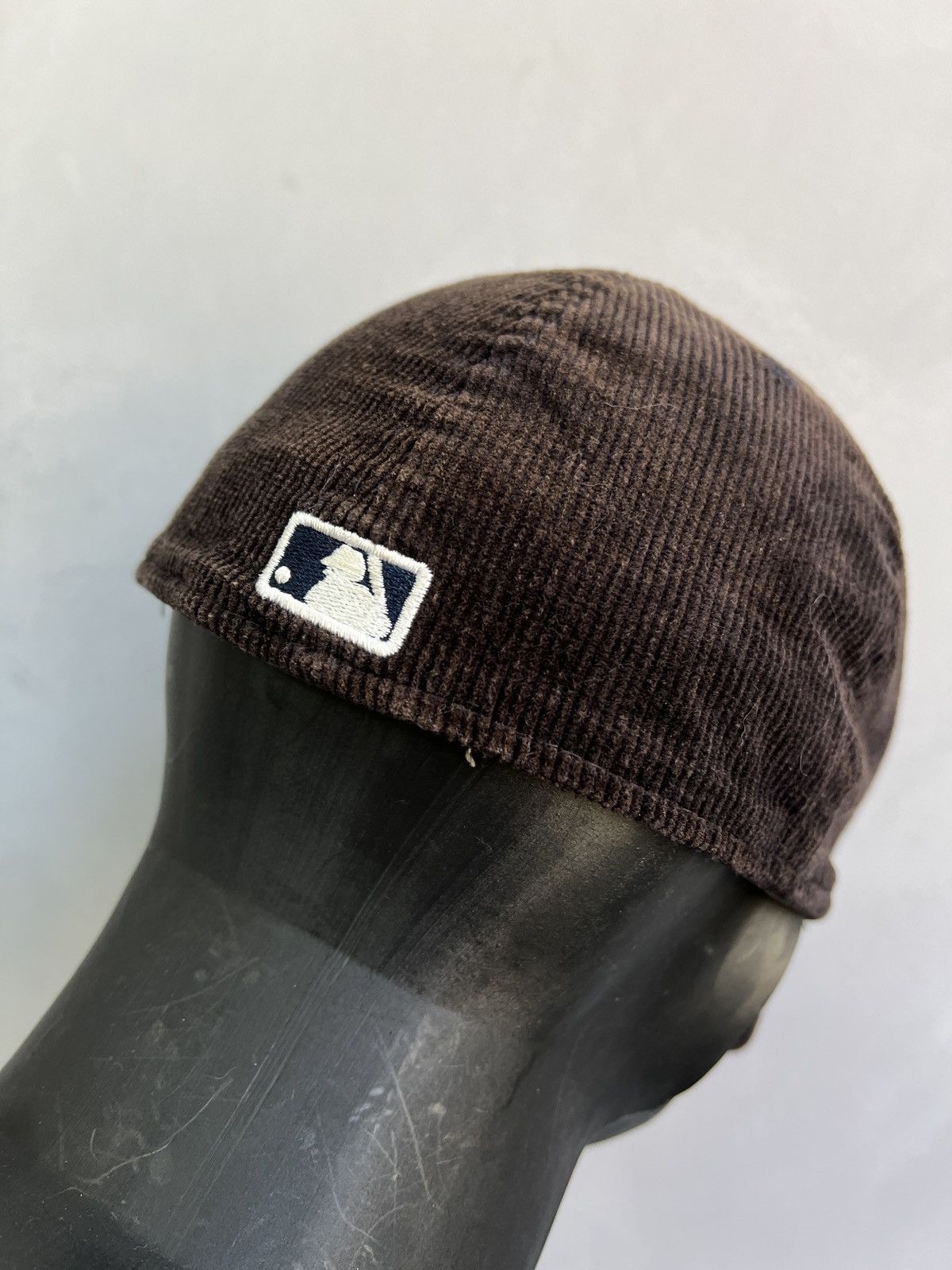 New York Yankees New York Yankees sun faded y2k hat cap Size ONE SIZE - 6 Thumbnail