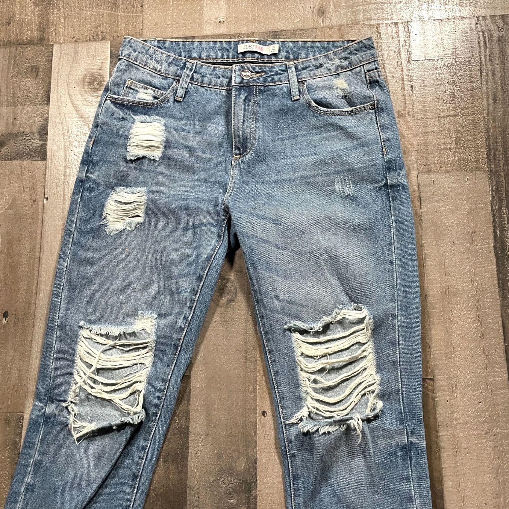 Vintage JustFab Jeans Womens 26 Mid-Rise Skinny Distressed Cuffed Rinse Blue Denim Size 26" / US 2 / IT 38 - 4 Thumbnail