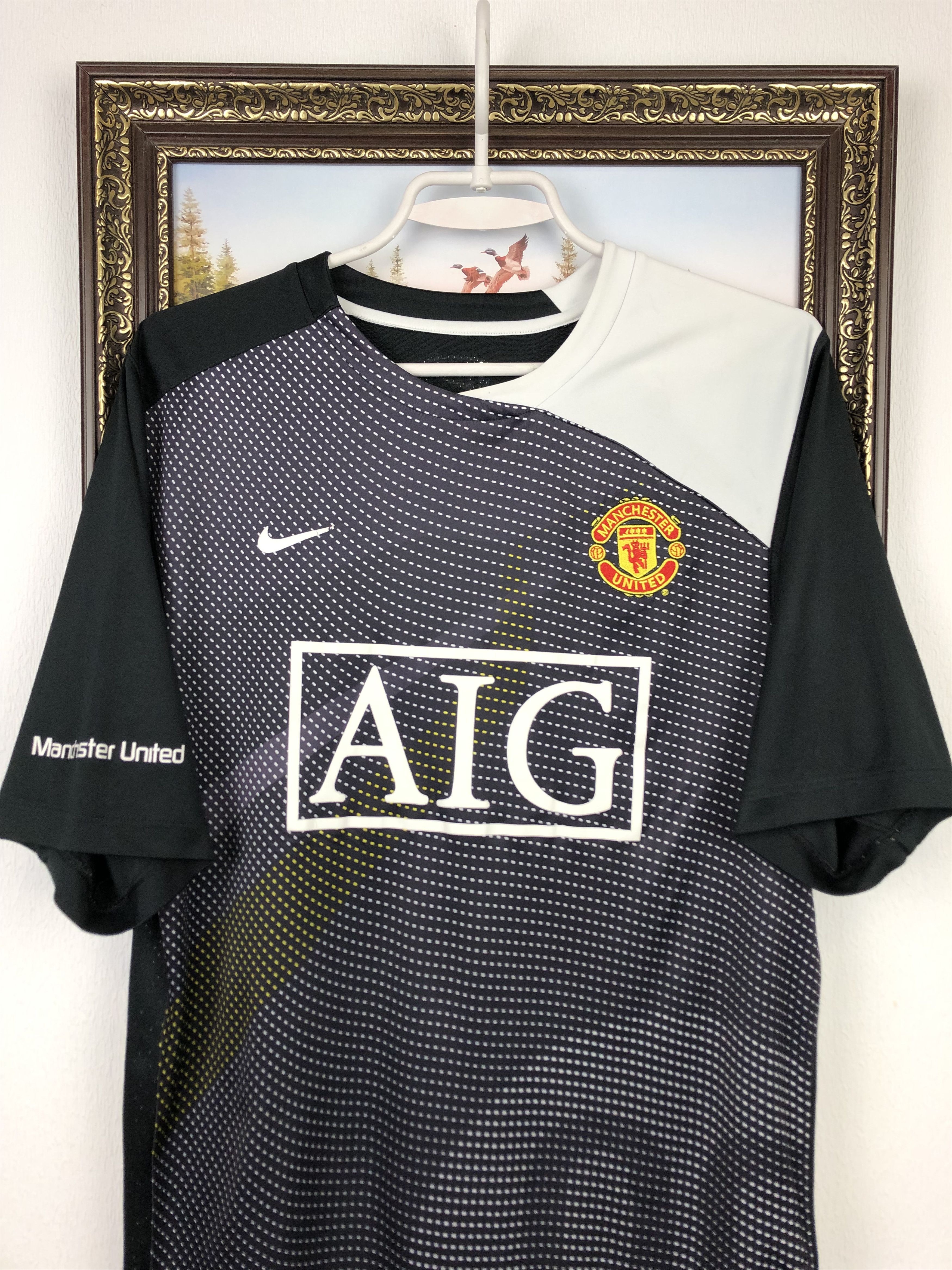 Nike Vintage Nike Manchester United Shirt Soccer Player Issue Tee Size US S / EU 44-46 / 1 - 2 Thumbnail