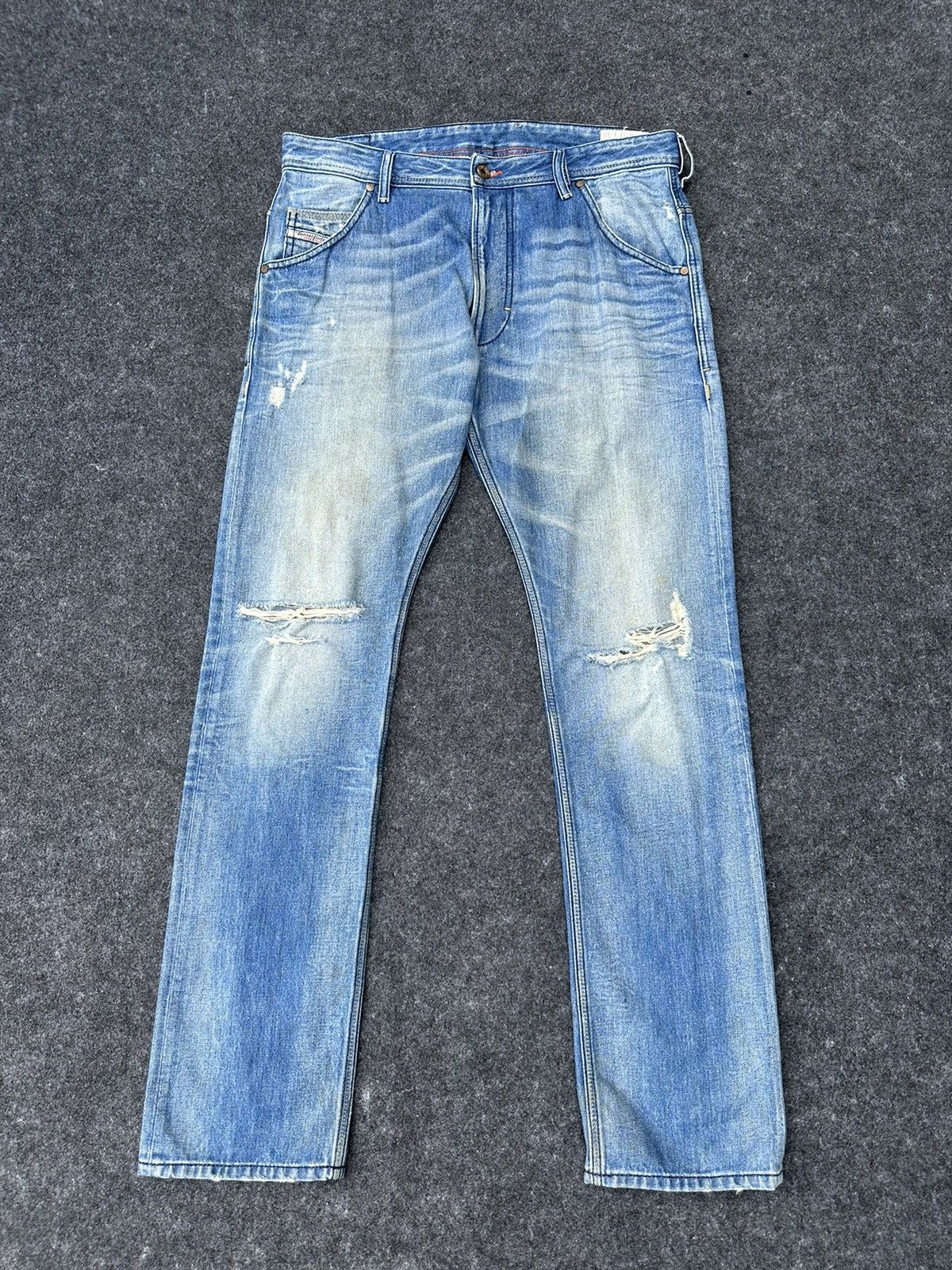 Diesel Diesel Krooley Regular Slim Distressed Denim 32x32 D36 Size US 32 / EU 48 - 1 Thumbnail