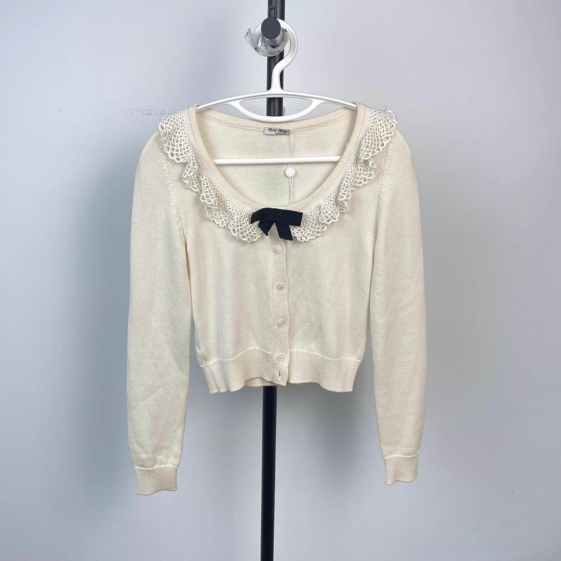 Miu Miu MIU MIU women's top Size XS / US 0-2 / IT 36-38 - 1 Thumbnail