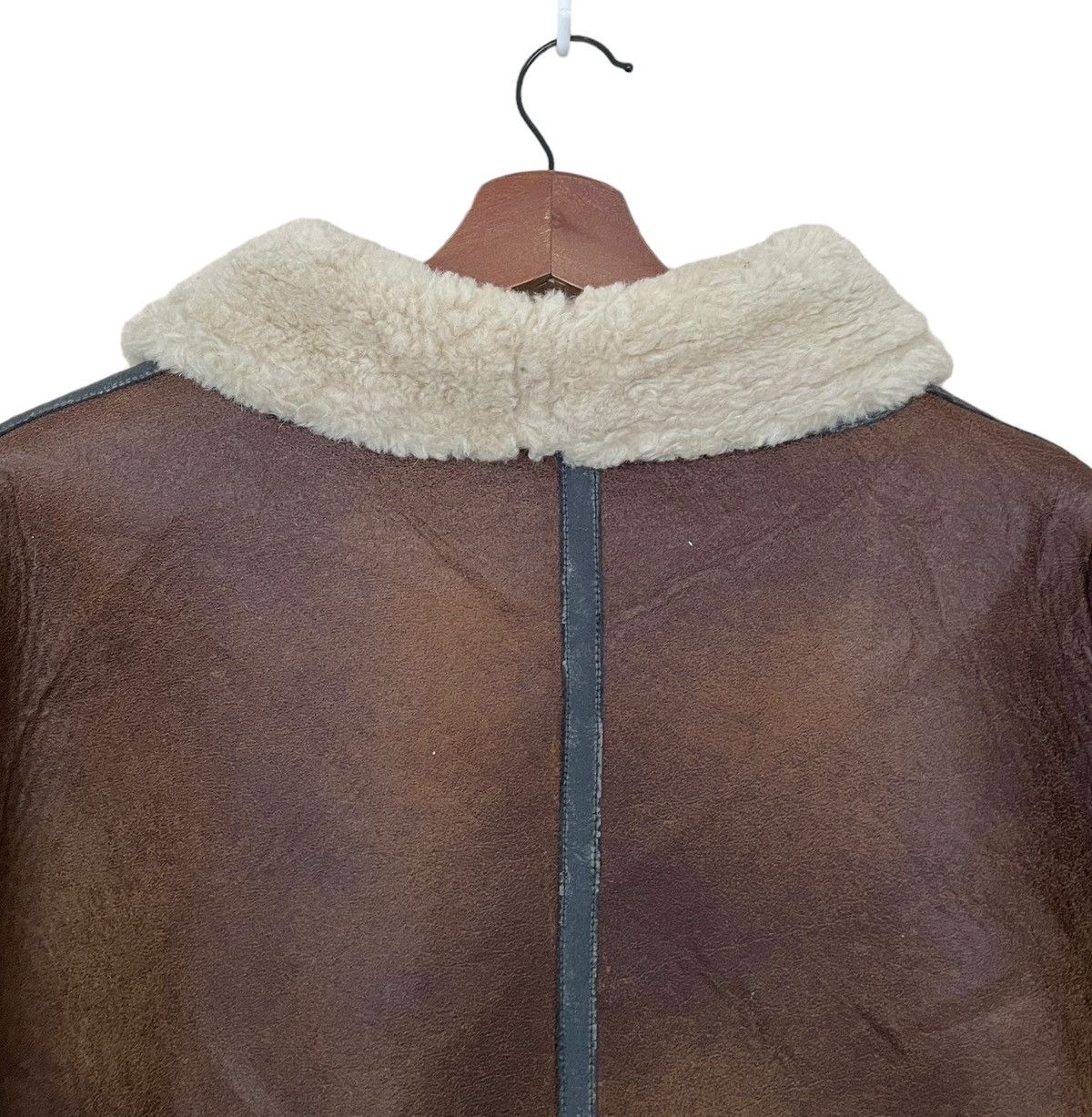 Vintage Vintage NY Project Shearling Aviator B-3 Fur Jacket 1990s Size US L / EU 52-54 / 3 - 9 Thumbnail
