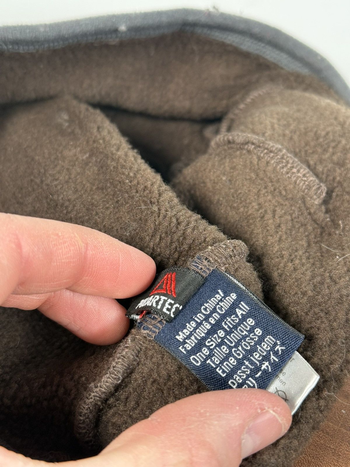 Arc'teryx Rare Vintage Arc'teryx Polartec Fleece Zip Pocket Beanie Size ONE SIZE - 6 Thumbnail