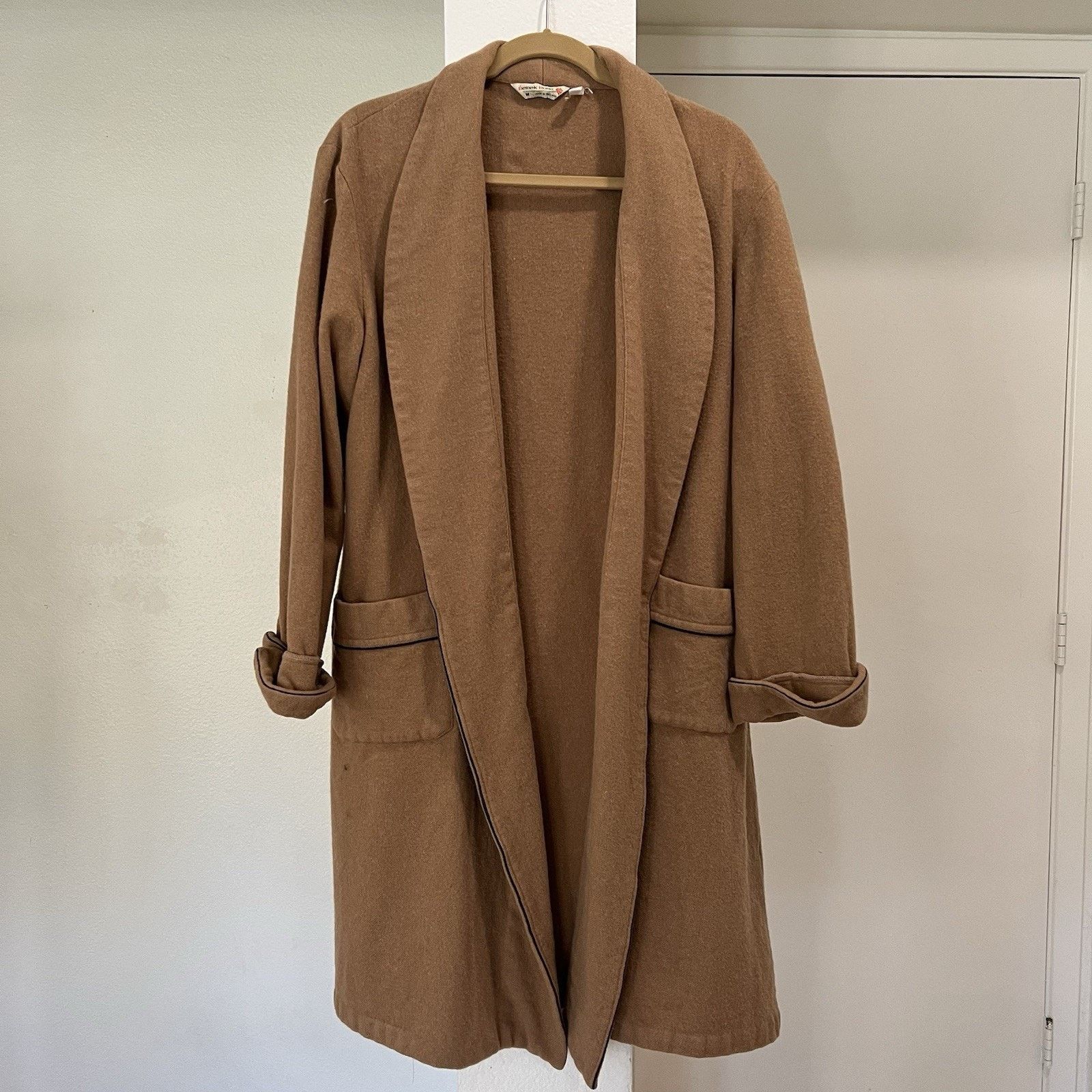 Derek Rose Derek Rose Vintage Wool Dressing Gown Lounge Robe Men’s (M) Size US 32 / EU 48 - 1 Thumbnail