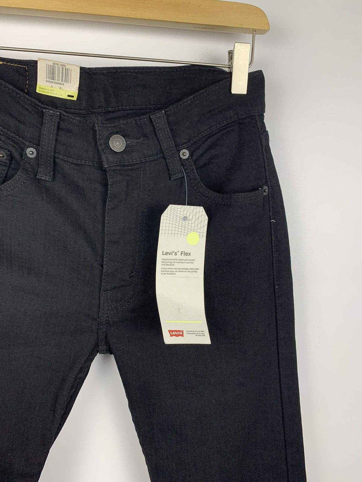 Levi's NWT Men’s Levi’s 519 Extreme Skinny Hi-Ball Black Jeans W30 Size US 30 / EU 46 - 9 Thumbnail