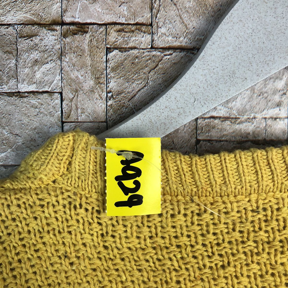 Homespun Knitwear × Japanese Brand × Vintage Japanese Brand Yellow cable Knitwear #A929 Size S / US 4 / IT 40 - 10 Thumbnail