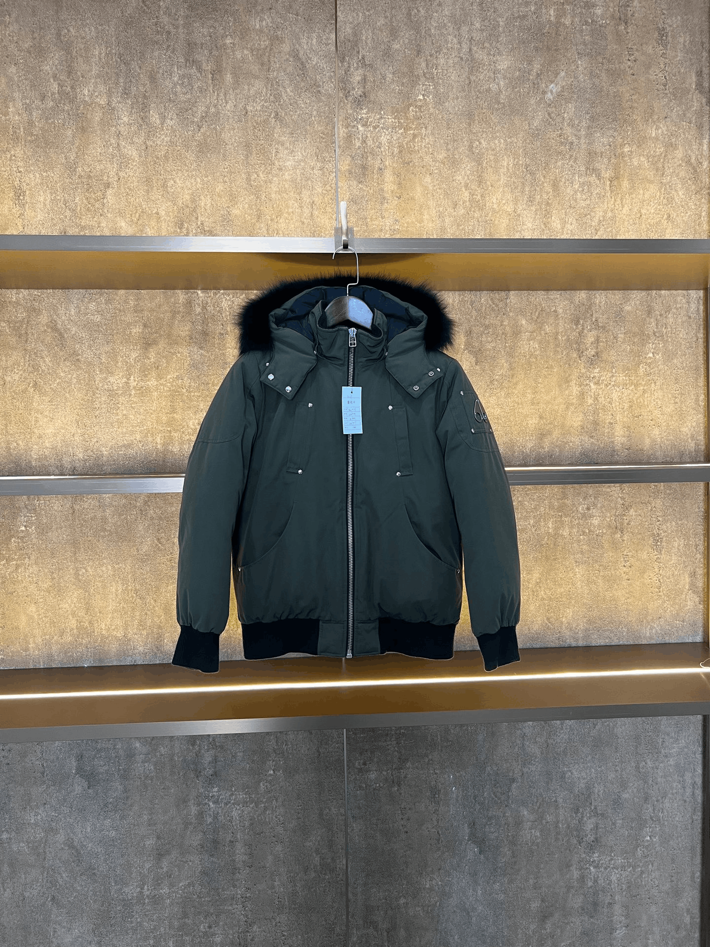 Moose Knuckles Moose Knuckles Down Heavy Coat xl Men Size US XL / EU 56 / 4 - 1 Thumbnail