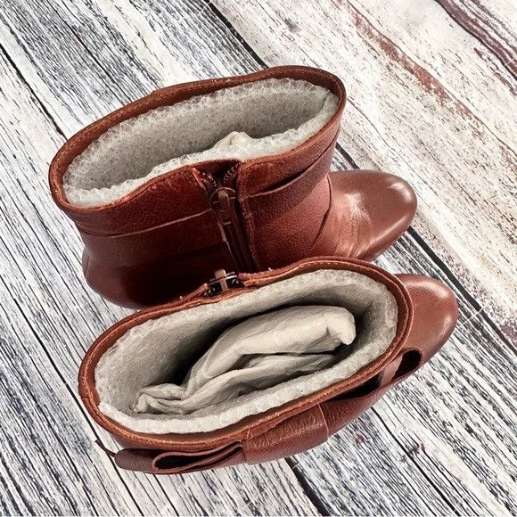 kate spade boots with bow