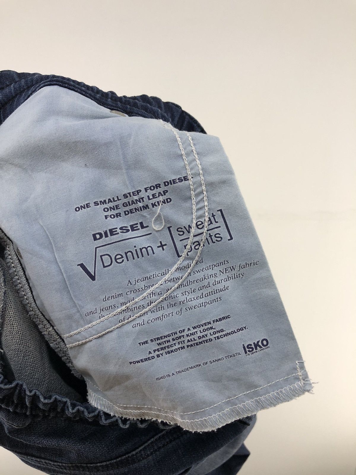 Diesel Diesel Distressed Faded Blue Denim Sweatpants Size 26-30 Size US 26 / EU 42 - 20 Thumbnail