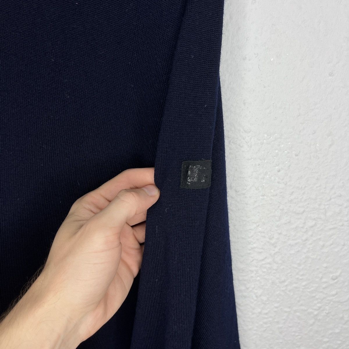 Burberry × Designer × Vintage Vintage Burberry Navy Wool Logo Luxury Sweater Jumper Knit Size US L / EU 52-54 / 3 - 6 Thumbnail