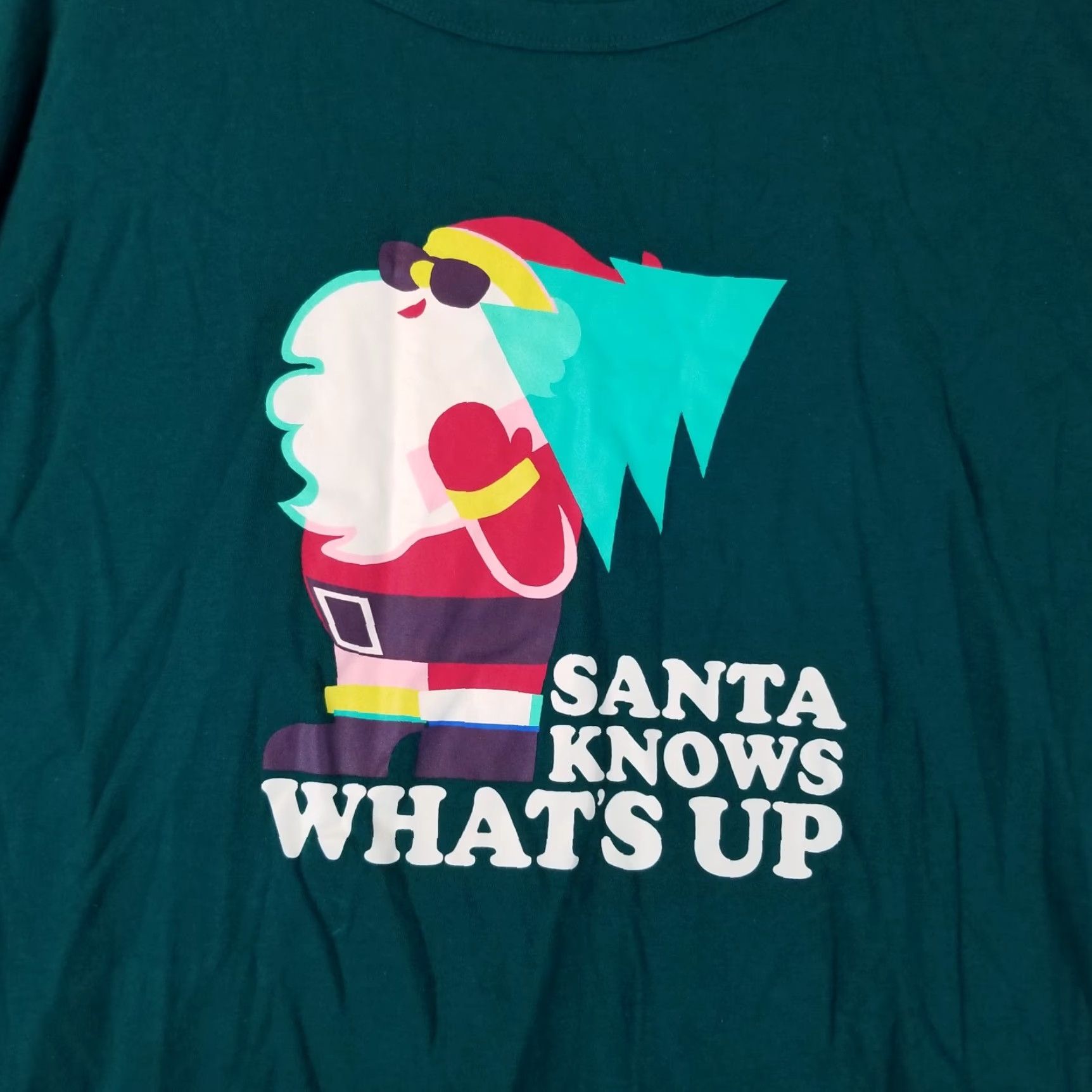 Old Navy VINTAGE Old Navy Santa Knows Whats Up Short Sleeve Graphic Tee Mens Big 2X Green Christmas Santa Claus Shirt Size US 39 - 2 Thumbnail