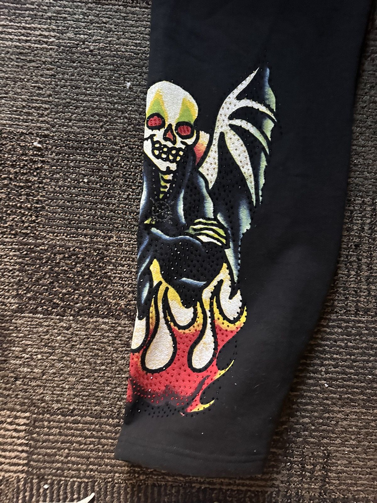 Complex × Ed Hardy × Ken Carson Large Ed Hardy x Ken Carson ComplexCon sweats Size US 36 / EU 52 - 3 Thumbnail