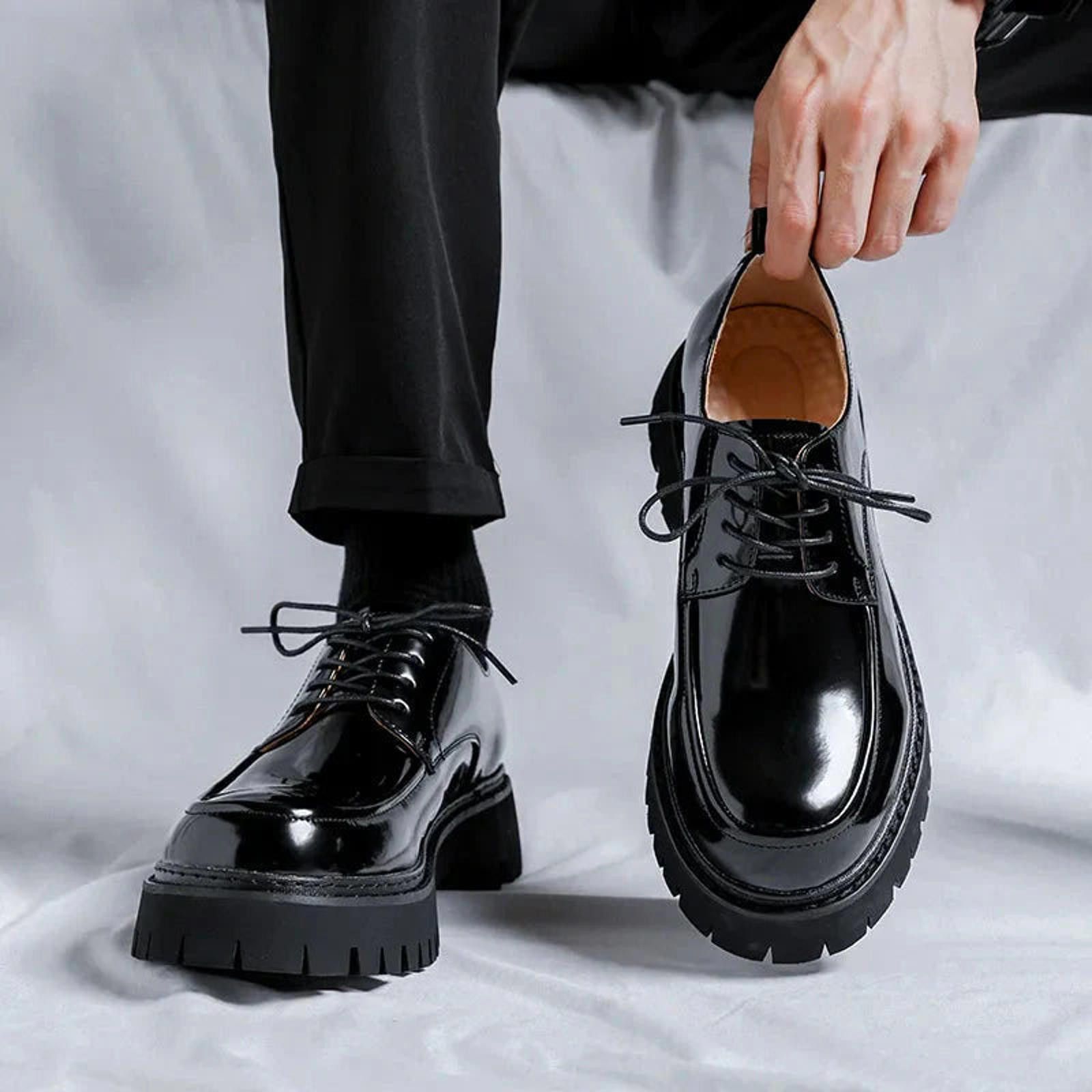 Japanese Brand Sinmuno Apron Toe Patent Shoes Size US 8 / EU 41 - 2 Thumbnail