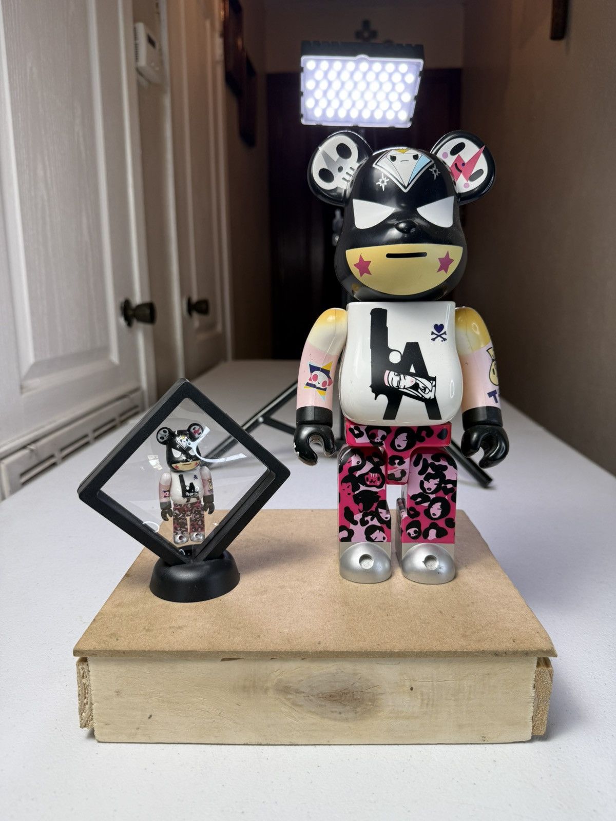 Other Tokidoki LA Robber 400% 100% Bearbrick Medicom Toy Be@rbrick Size ONE SIZE - 1 Thumbnail