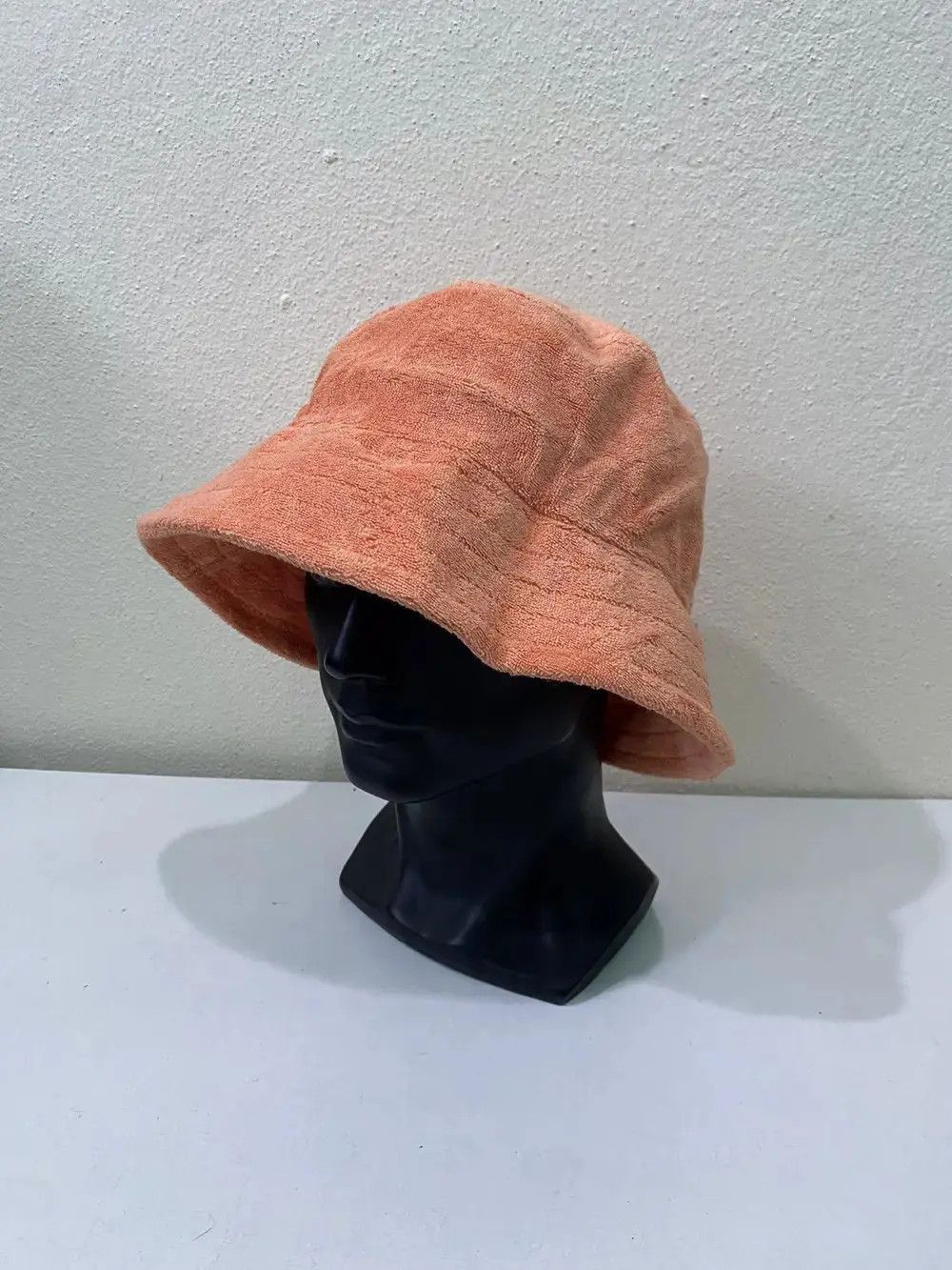 Japanese Brand × Uniqlo Japanese Brand Uniqlo Fleece Plain Bucket Hat Size ONE SIZE - 2 Thumbnail