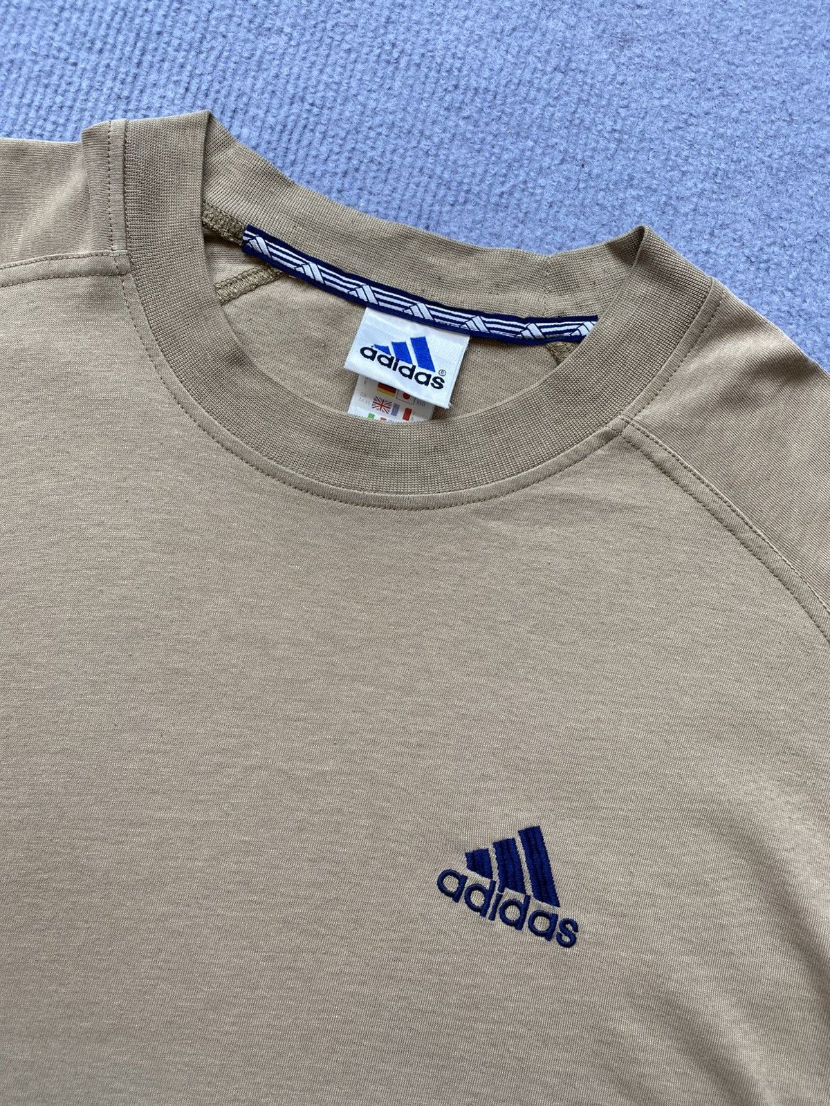 Adidas Vintage 1999/2000 Adidas Beige Embroidery Tee✨ Size US L / EU 52-54 / 3 - 4 Thumbnail