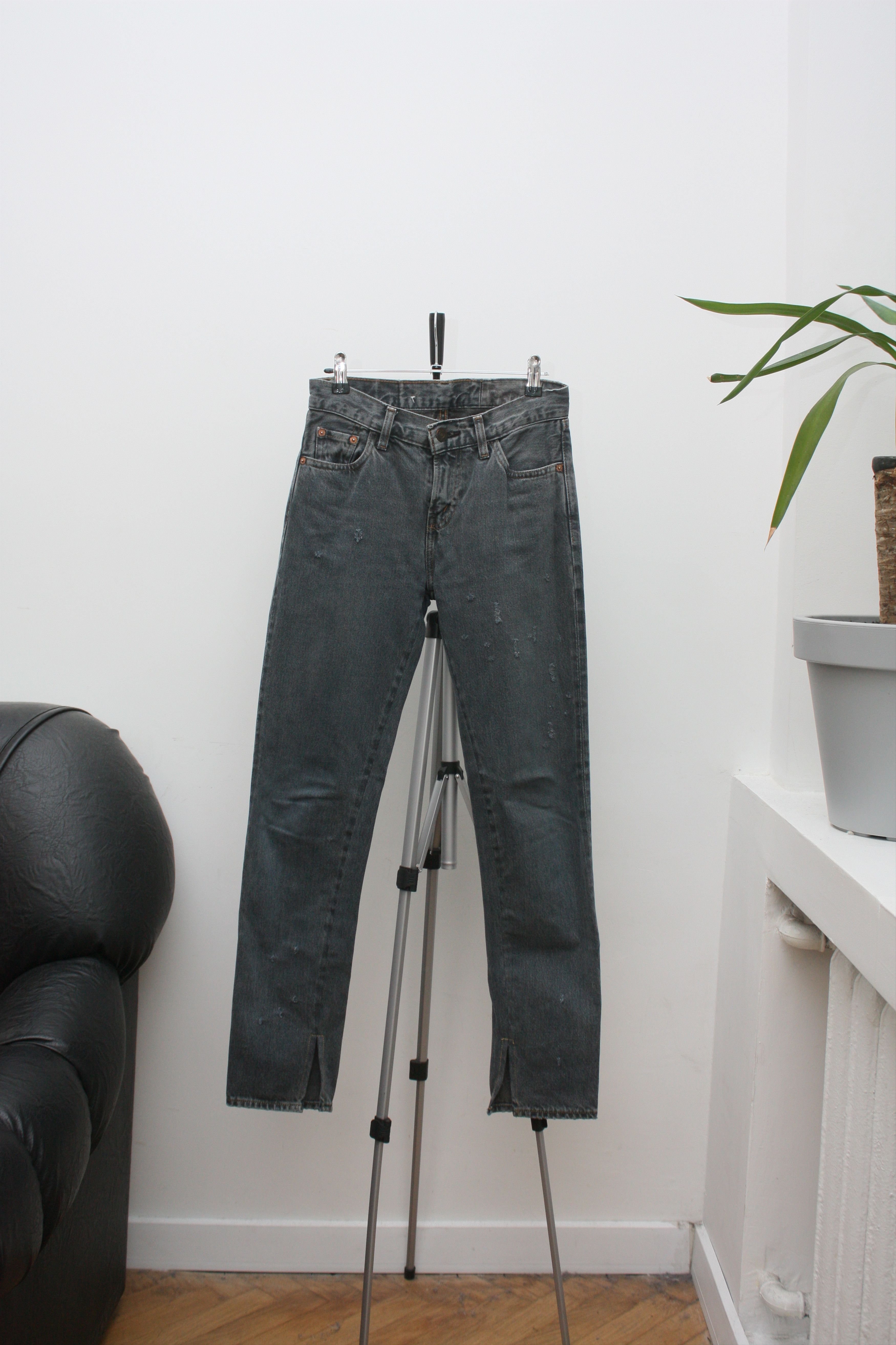 Levi's Levi's Grey Stone Washed Denim Jeans WMNS Size 25" / US 0 / IT 36 - 3 Thumbnail