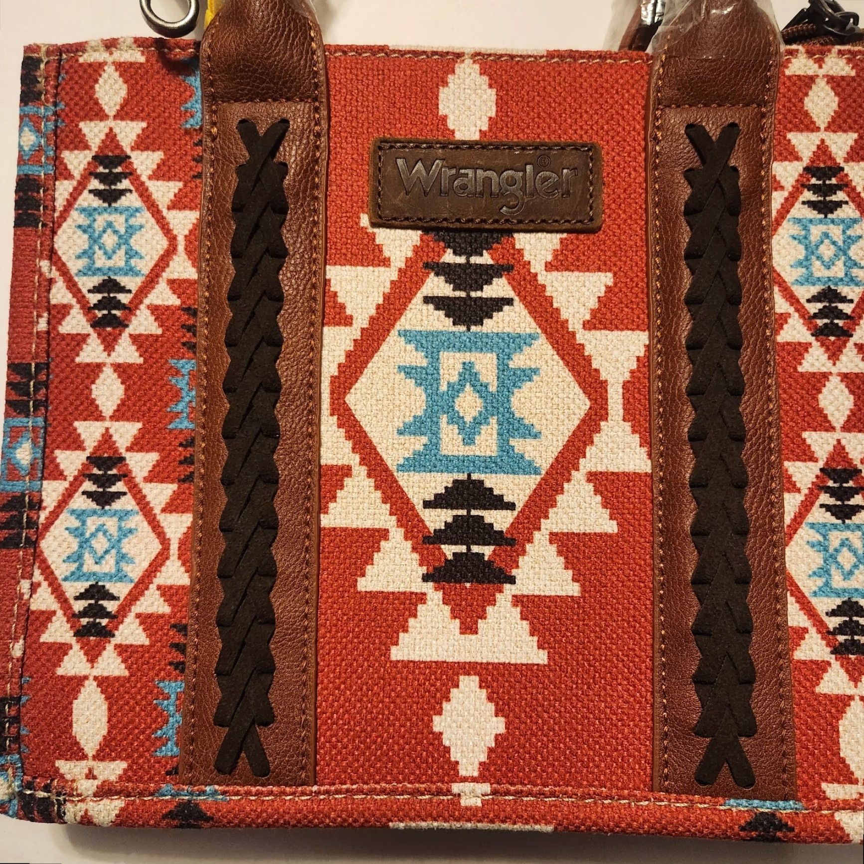 Wrangler VINTAGE Wrangler Southwestern Aztec Print Canvas Purse Tote Crossbody Bag Burgundy New Size ONE SIZE - 2 Thumbnail
