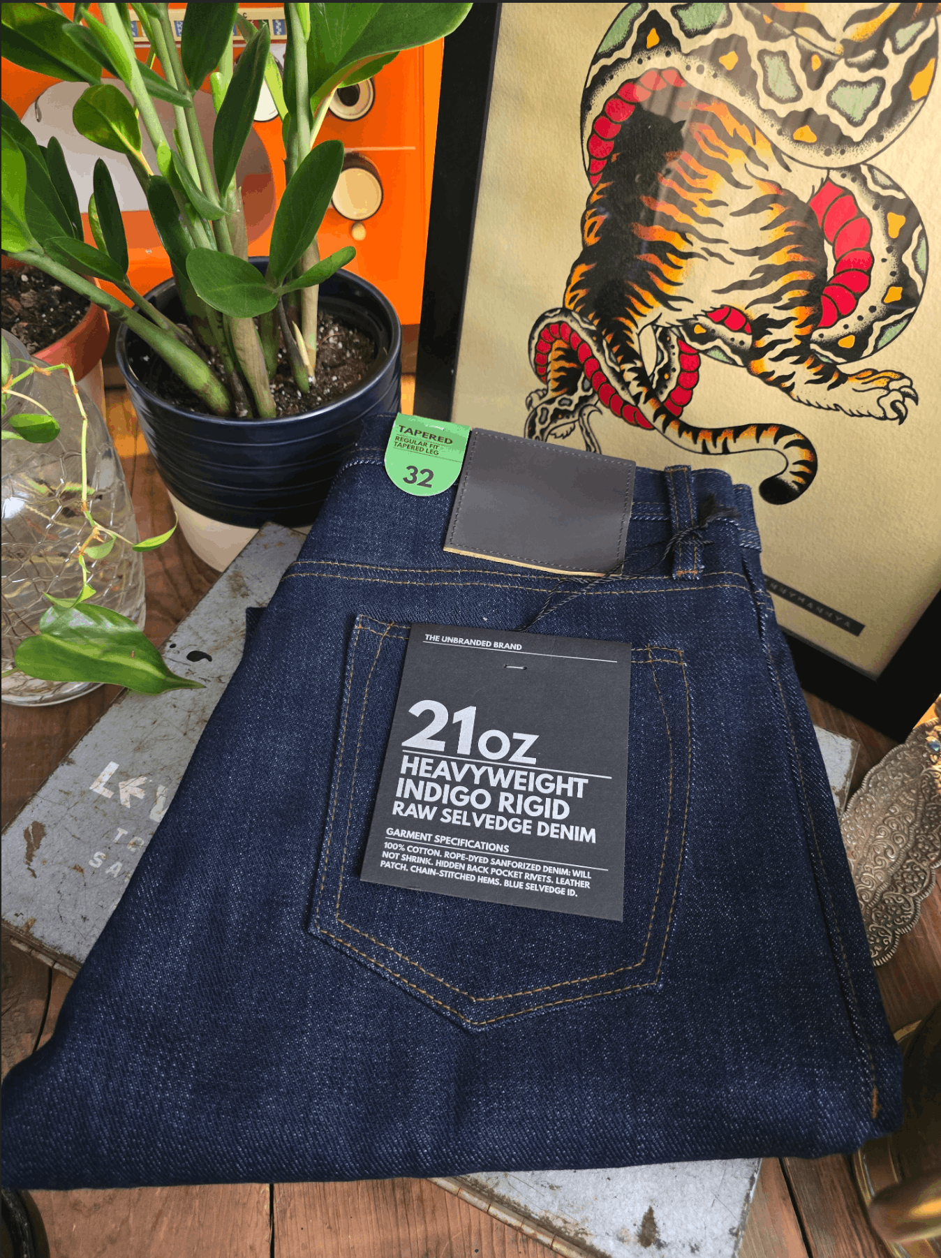 The Unbranded Brand UB221 Tapered Fit 21oz Indigo Selvedge Size US 32 / EU 48 - 1 Thumbnail
