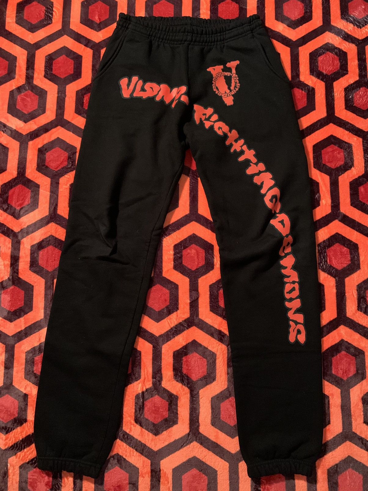 image of 999 Club x Vlone Juice Wrld Vlone Fighting Demons Sweatpants in Black, Men's (Size 32)