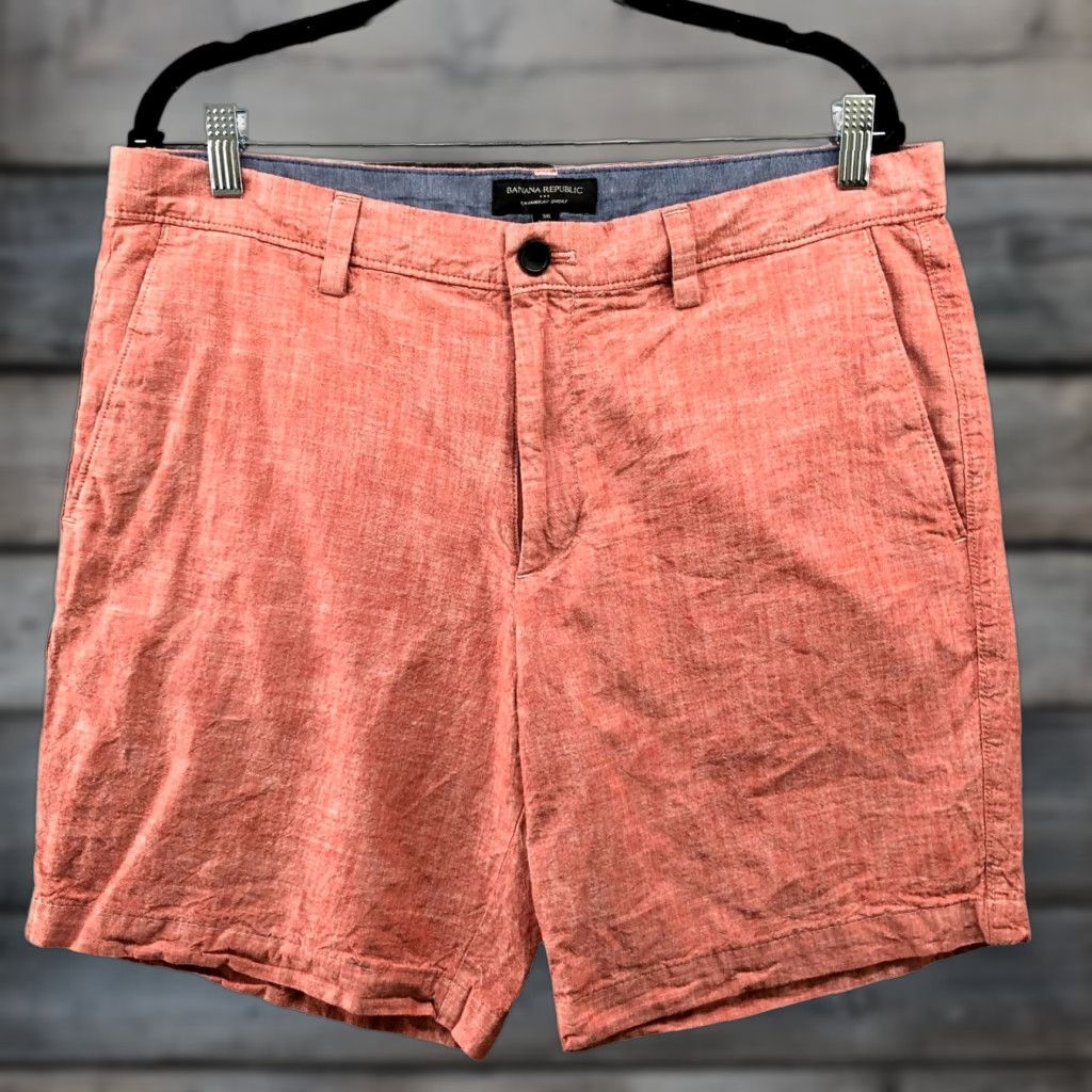 Banana Republic Banana Republic Chambray Shorts Mens 36 Peach Coral Flat Front 8'' Inseam Size US 36 / EU 52 - 1 Thumbnail