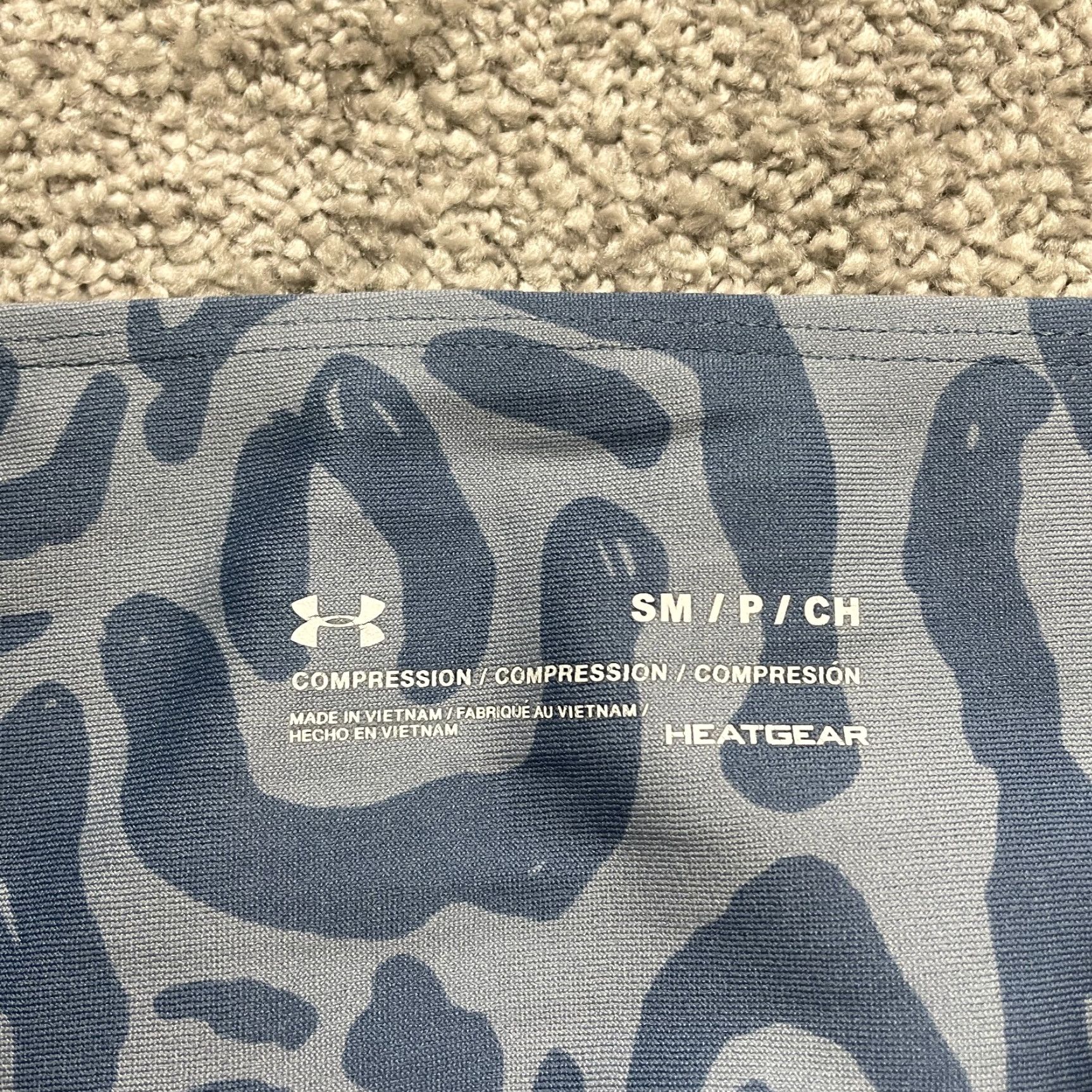 Under Armour VINTAGE Under Armour Compression Leggings Womens S/M Blue Patterned Athletic Gym 25x24 Size 28" / US 6 / IT 42 - 6 Thumbnail
