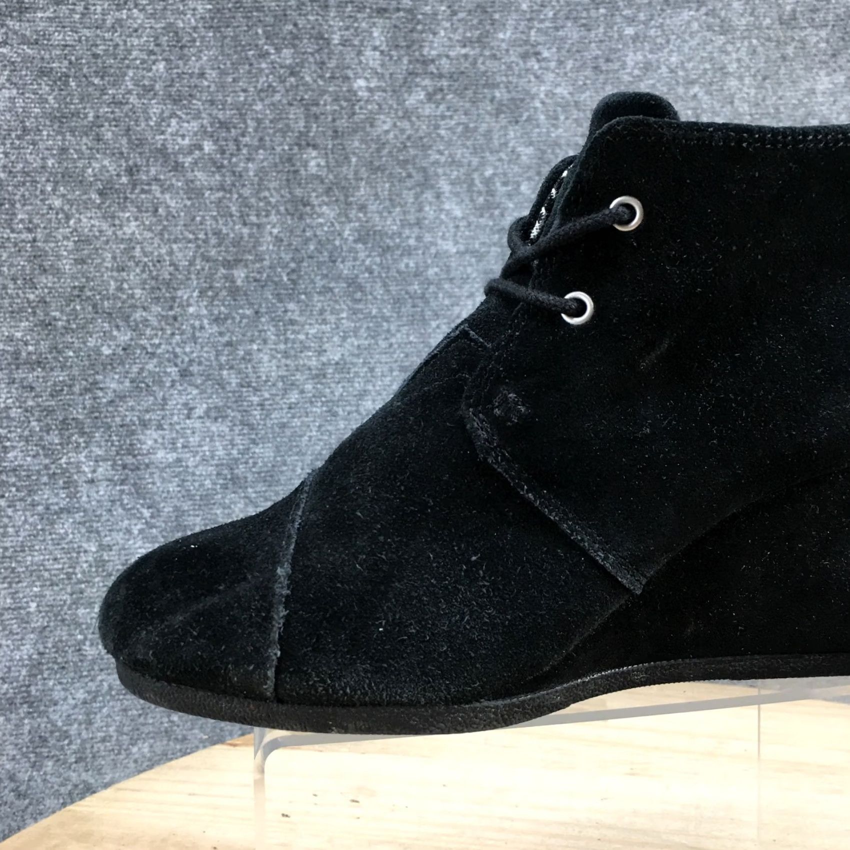 Toms TOMS Boots Womens 7.5 Desert Wedge Ankle Bootie Black Suede Lace Up Bootie Size US 8 / IT 38 - 4 Thumbnail