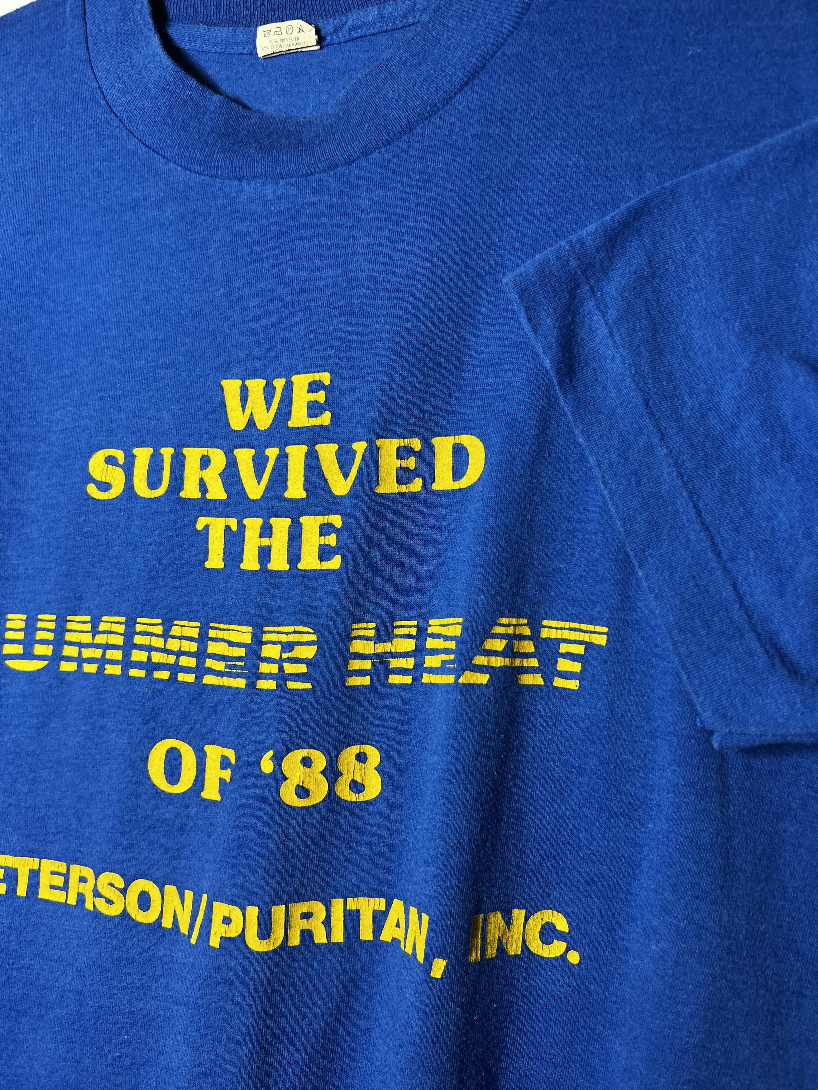Vintage Vintage 1980's "We Survived the Summer Heat of '88" T-Shirt Size US L / EU 52-54 / 3 - 5 Thumbnail