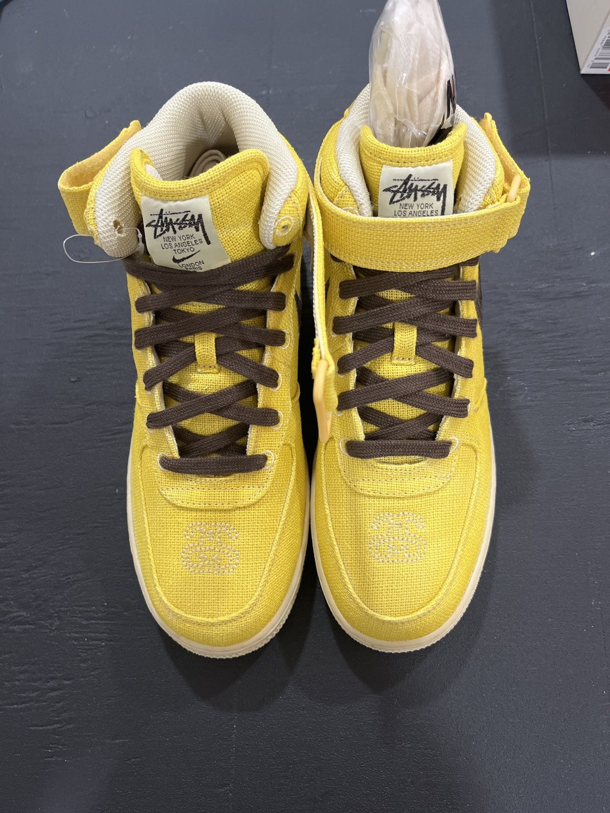 Nike × Stussy Air Force 1 Mid Stussy Fossil Size US 8 / EU 41 - 5 Thumbnail