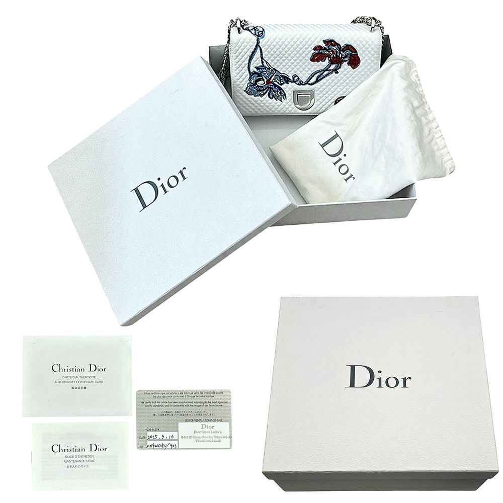 Dior Dior Lambskin Embroidered Diorama Flap Crossbody Bag Size ONE SIZE - 14 Thumbnail